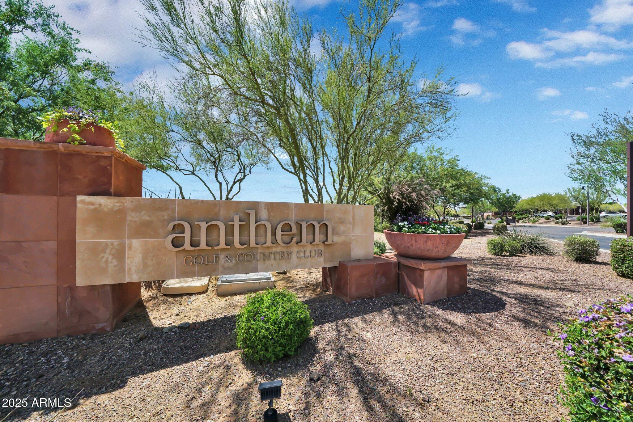 2452 W Muirfield Drive