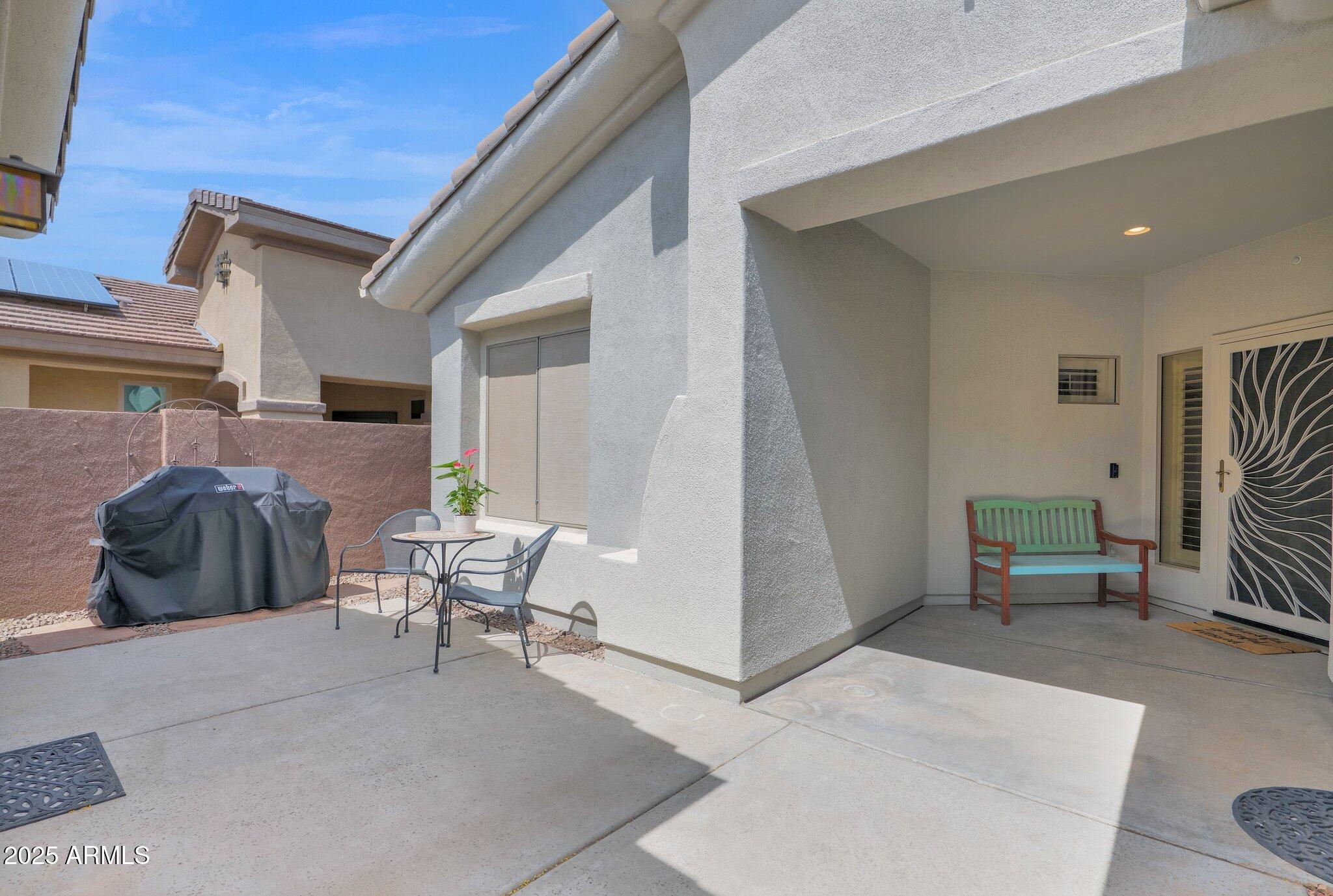 2452 W Muirfield Drive