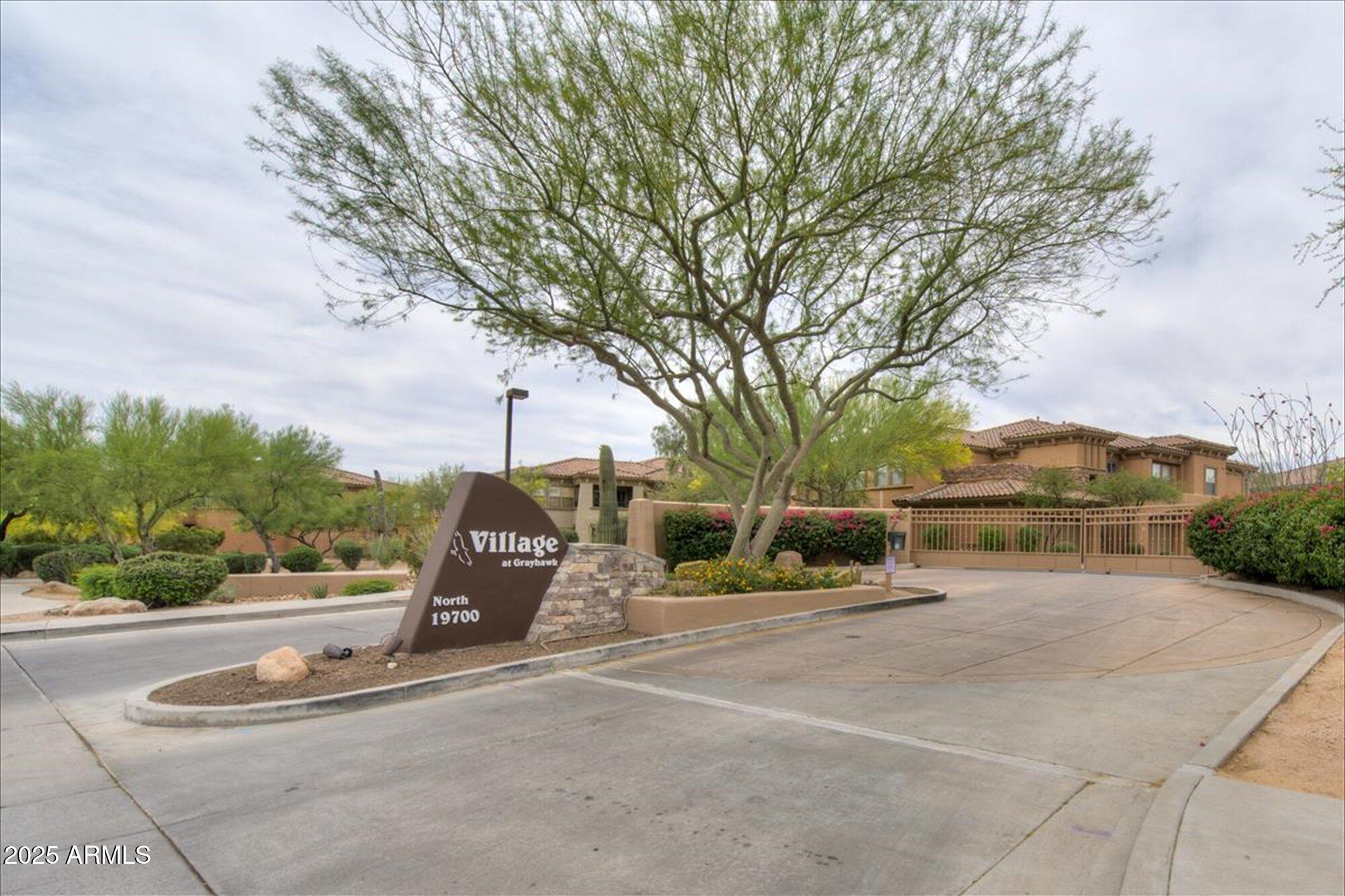 19700 N 76TH Street 2169