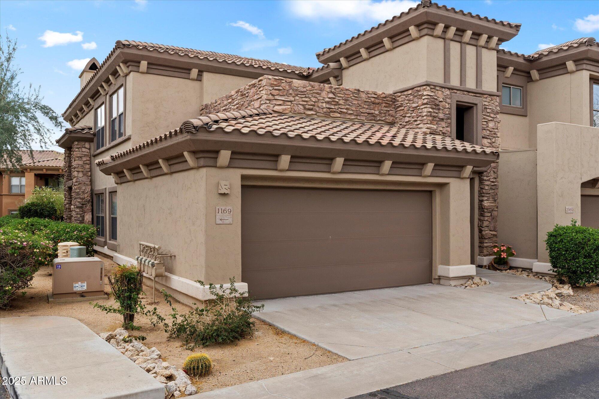 19700 N 76TH Street 2169