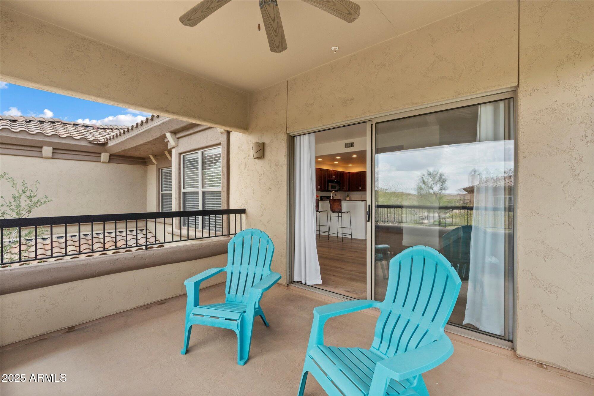 19700 N 76TH Street 2169