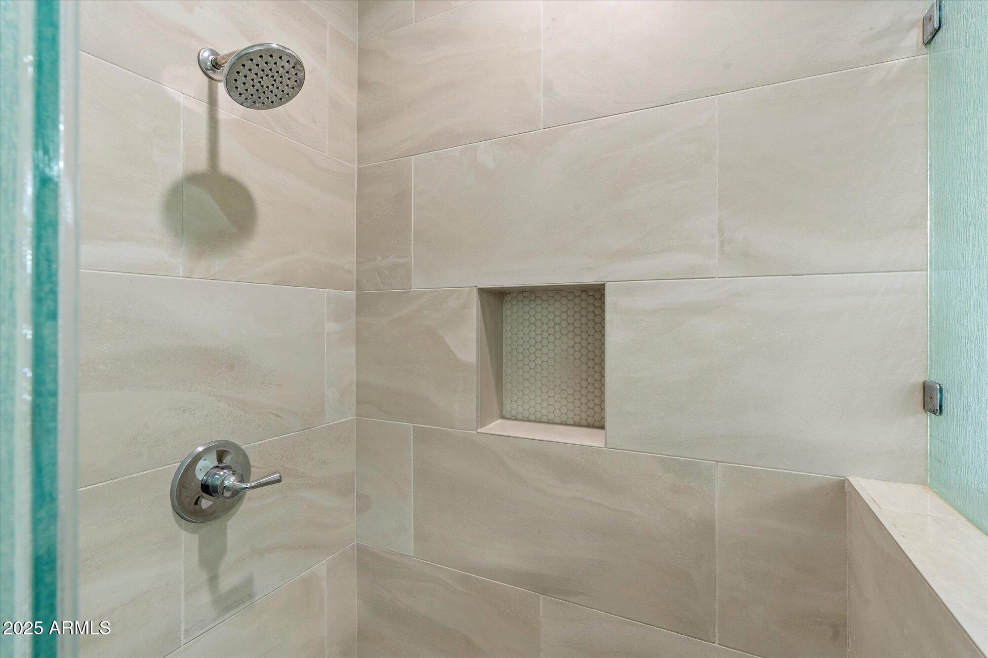 19700 N 76TH Street 2169