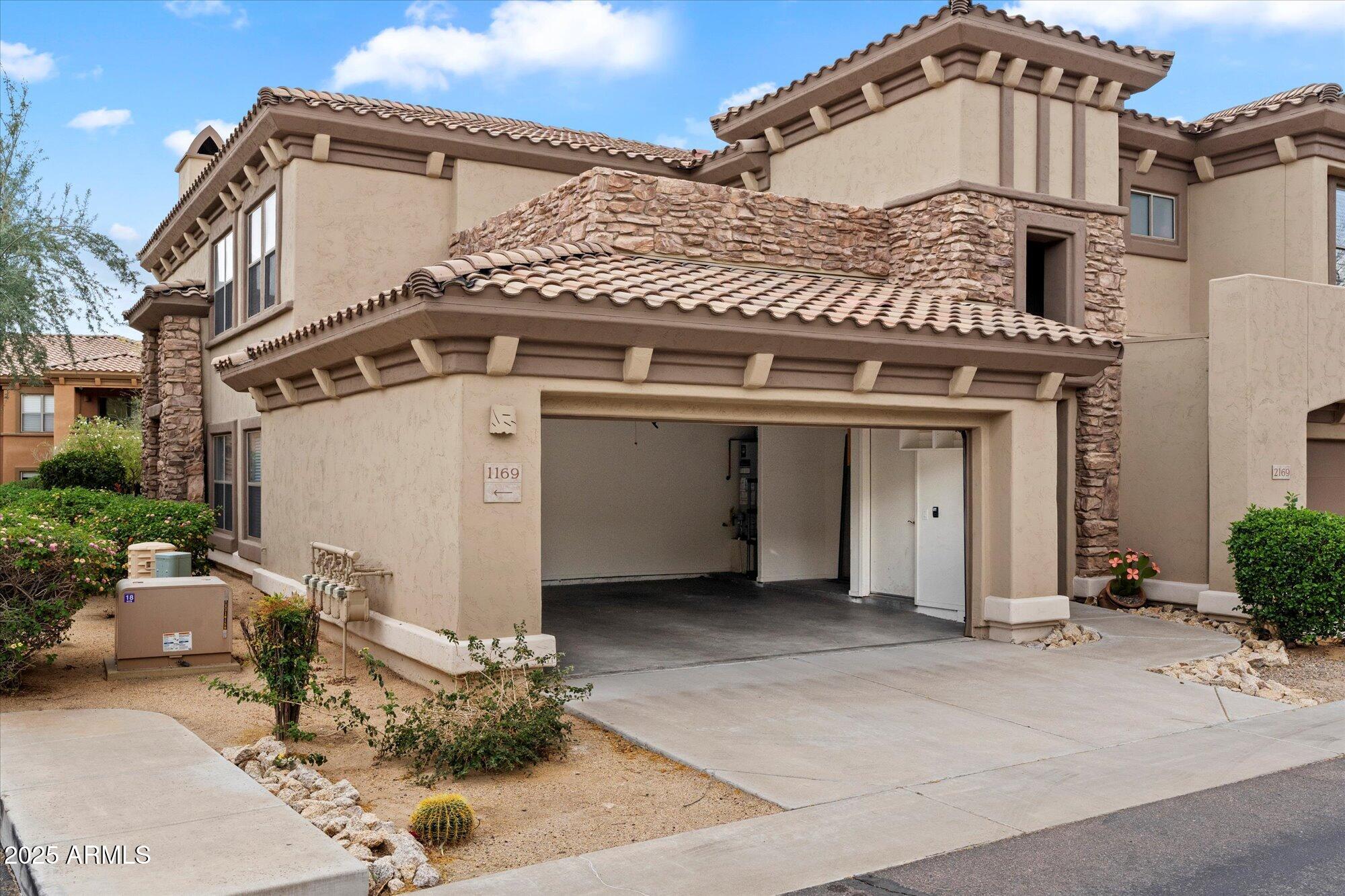 19700 N 76TH Street 2169