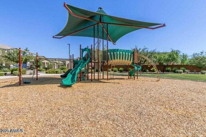 6625 E MORNINGSIDE Drive