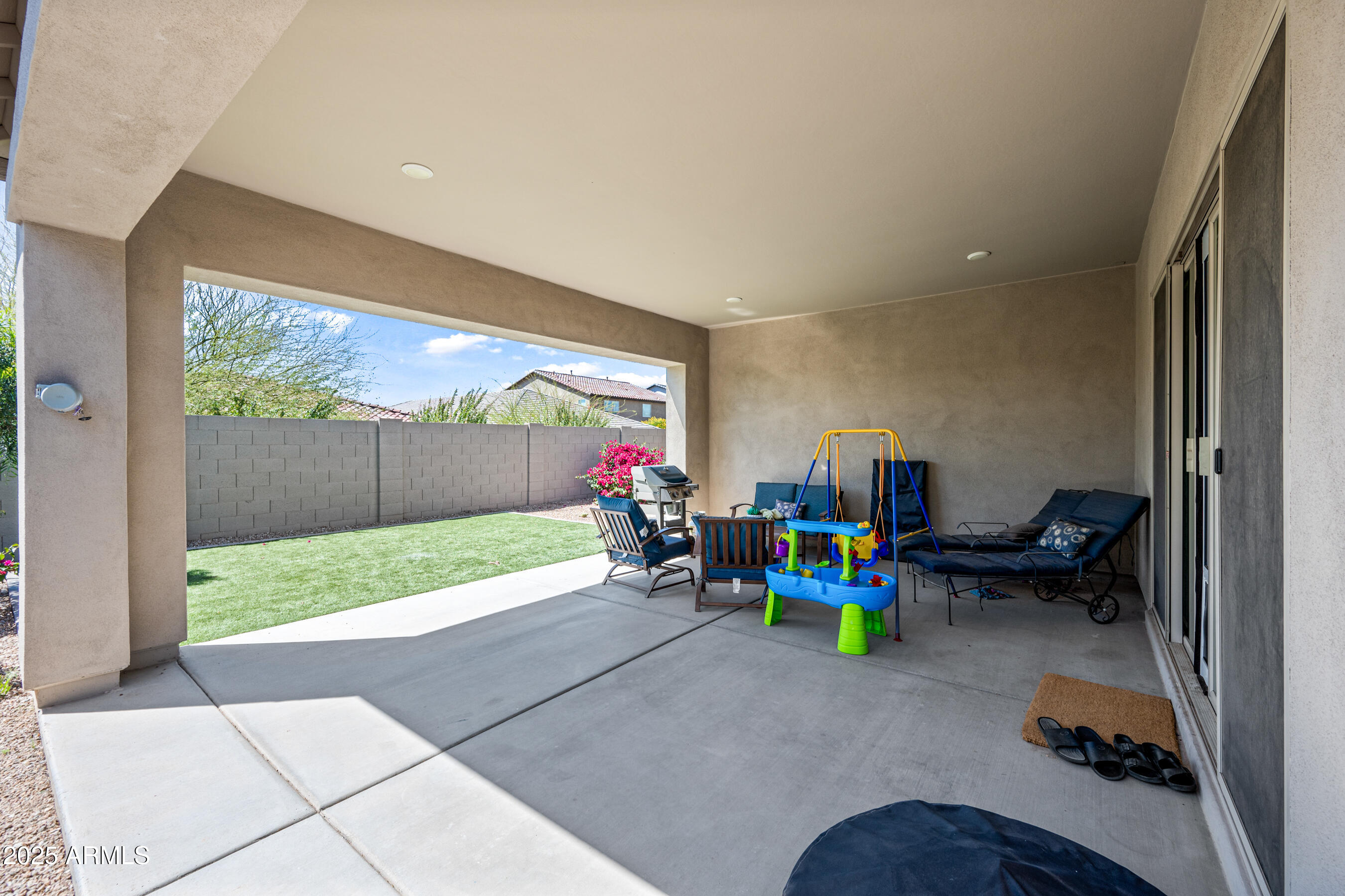 6625 E MORNINGSIDE Drive