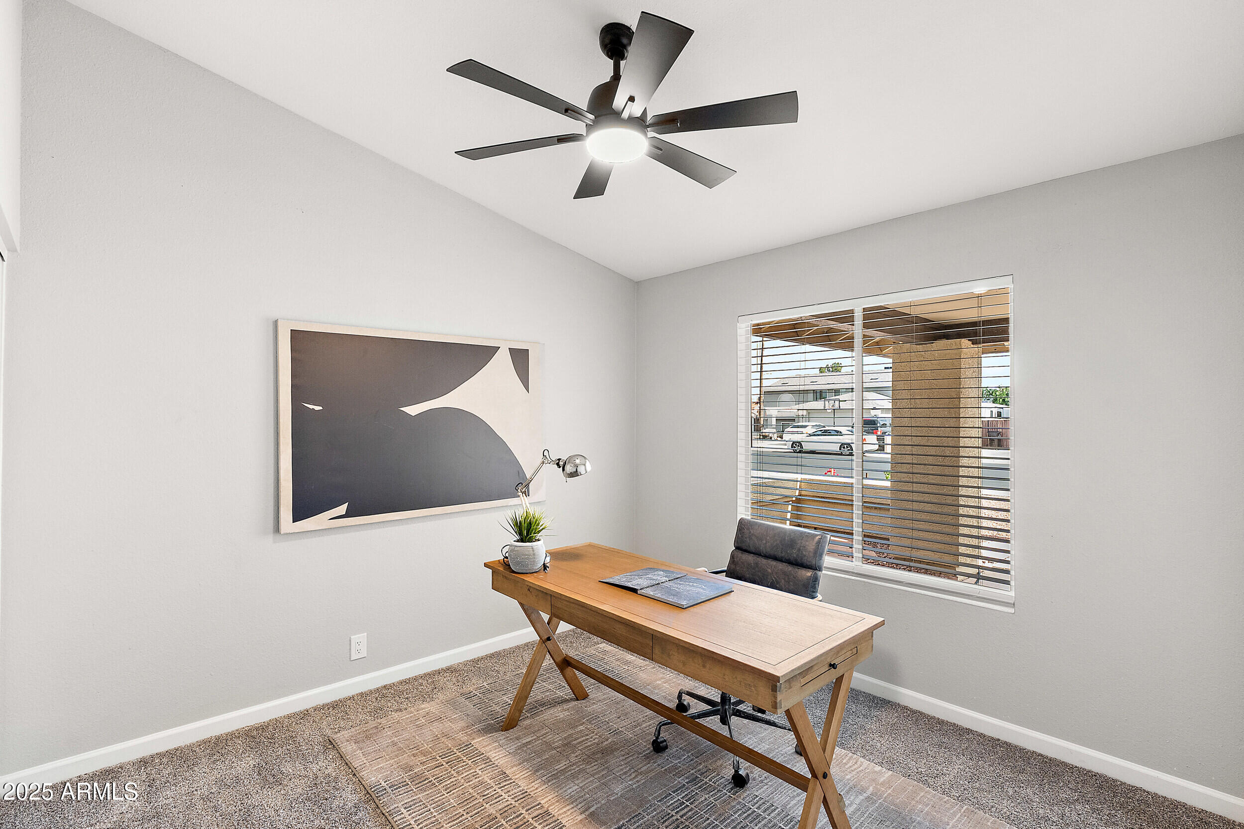 7108 W CORRINE Drive