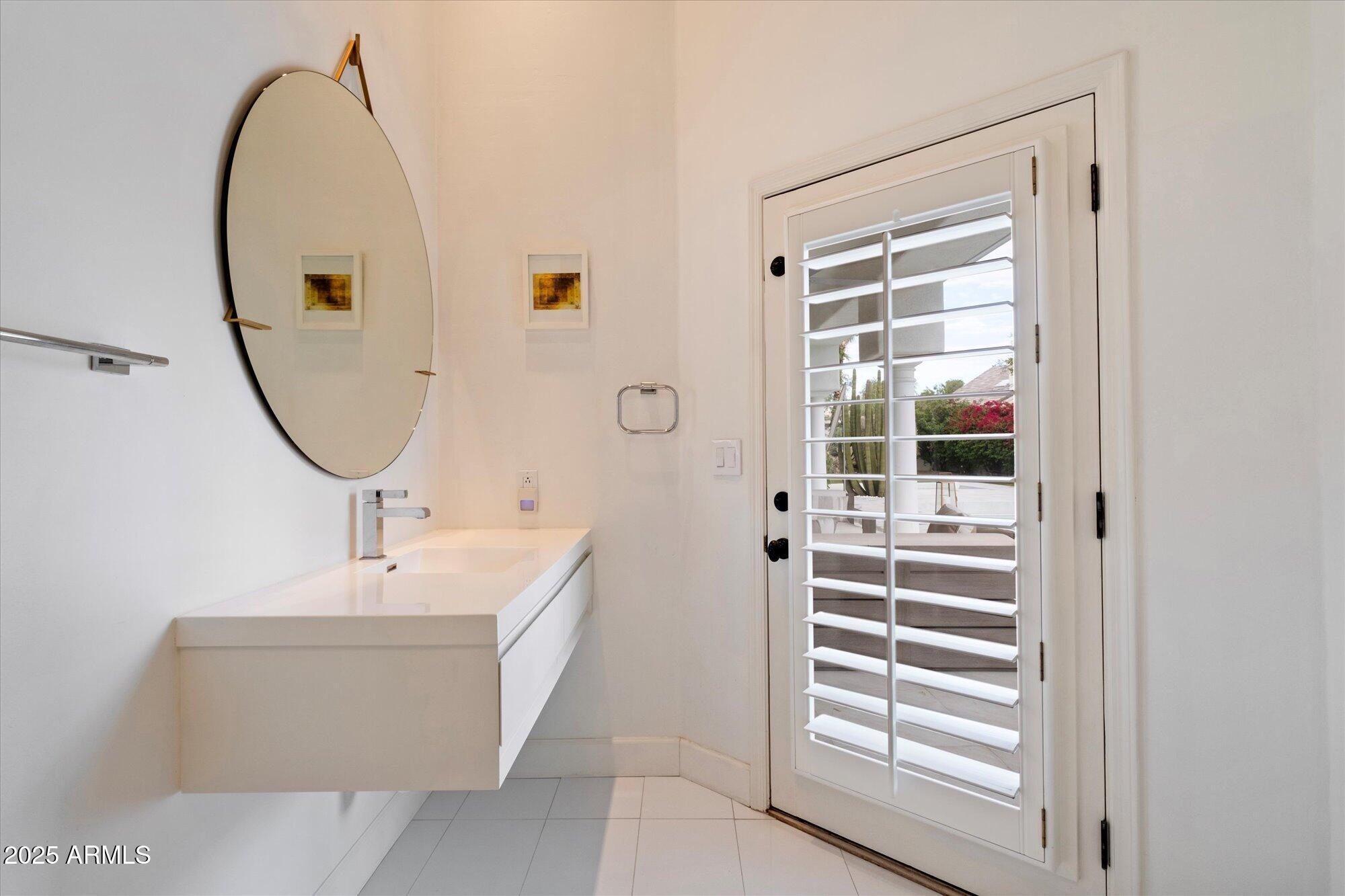 11331 E COCHISE Drive