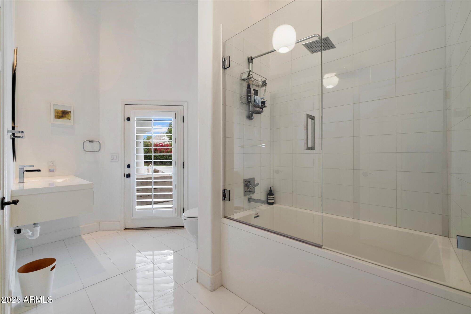 11331 E COCHISE Drive