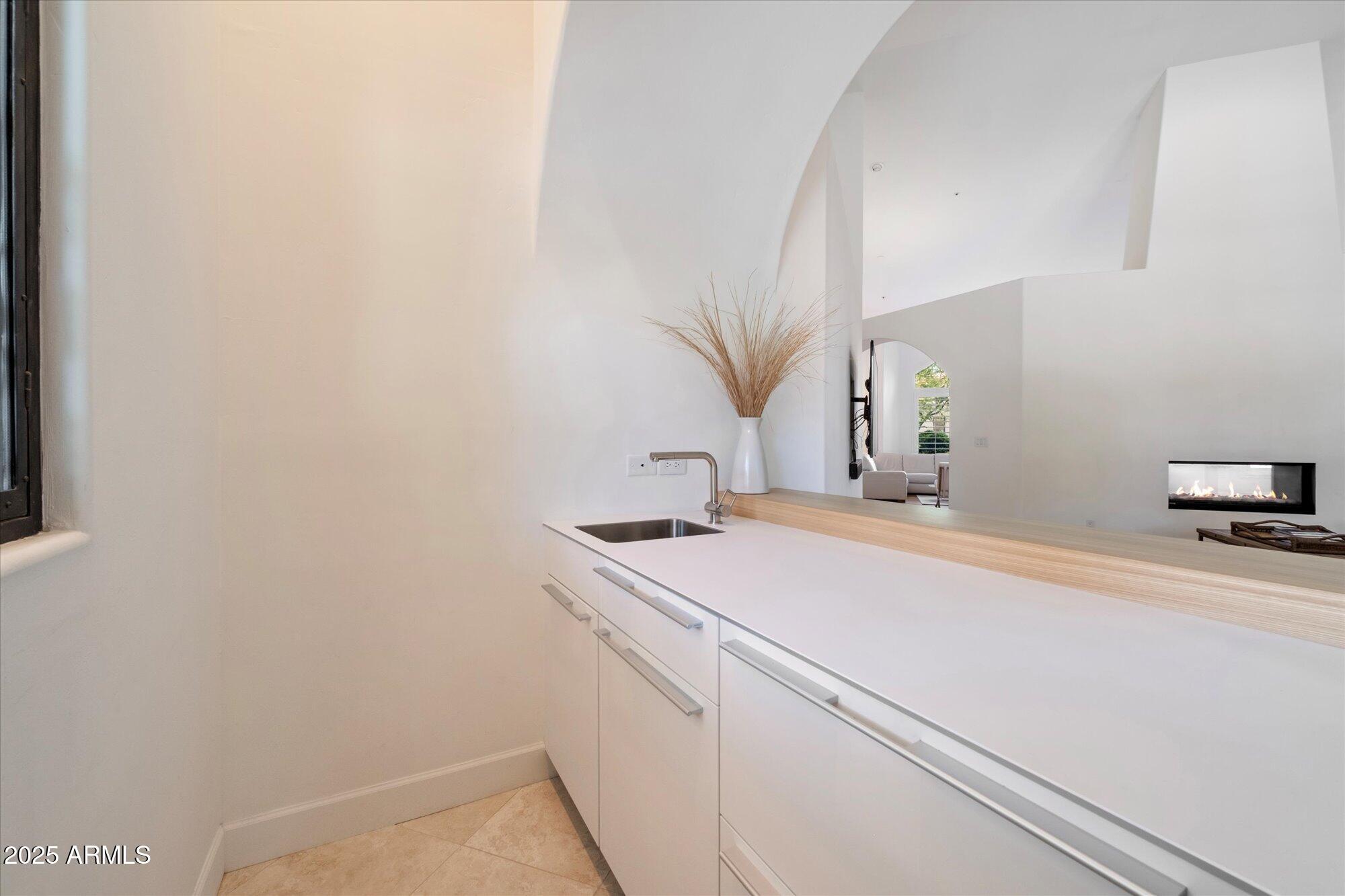 11331 E COCHISE Drive