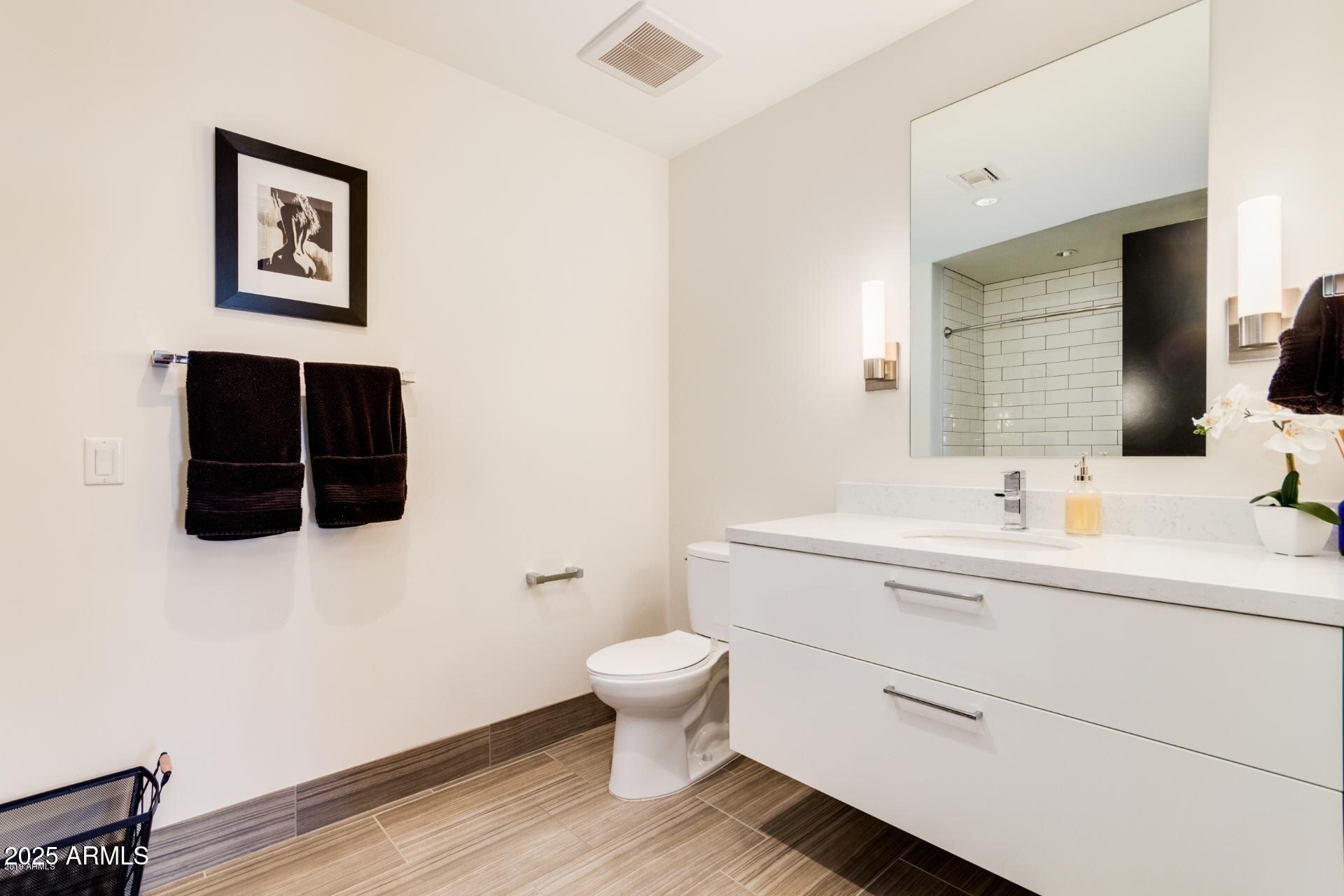 4422 N 75TH Street, 5014