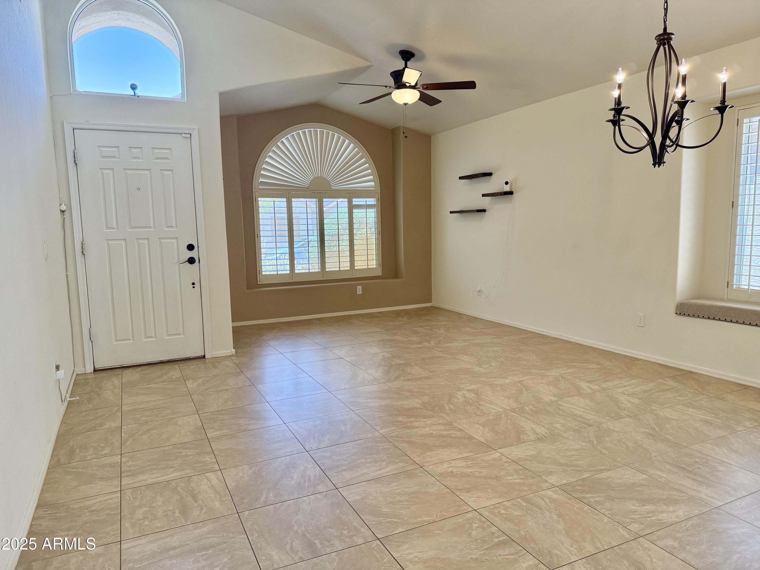 4224 E RENEE Drive