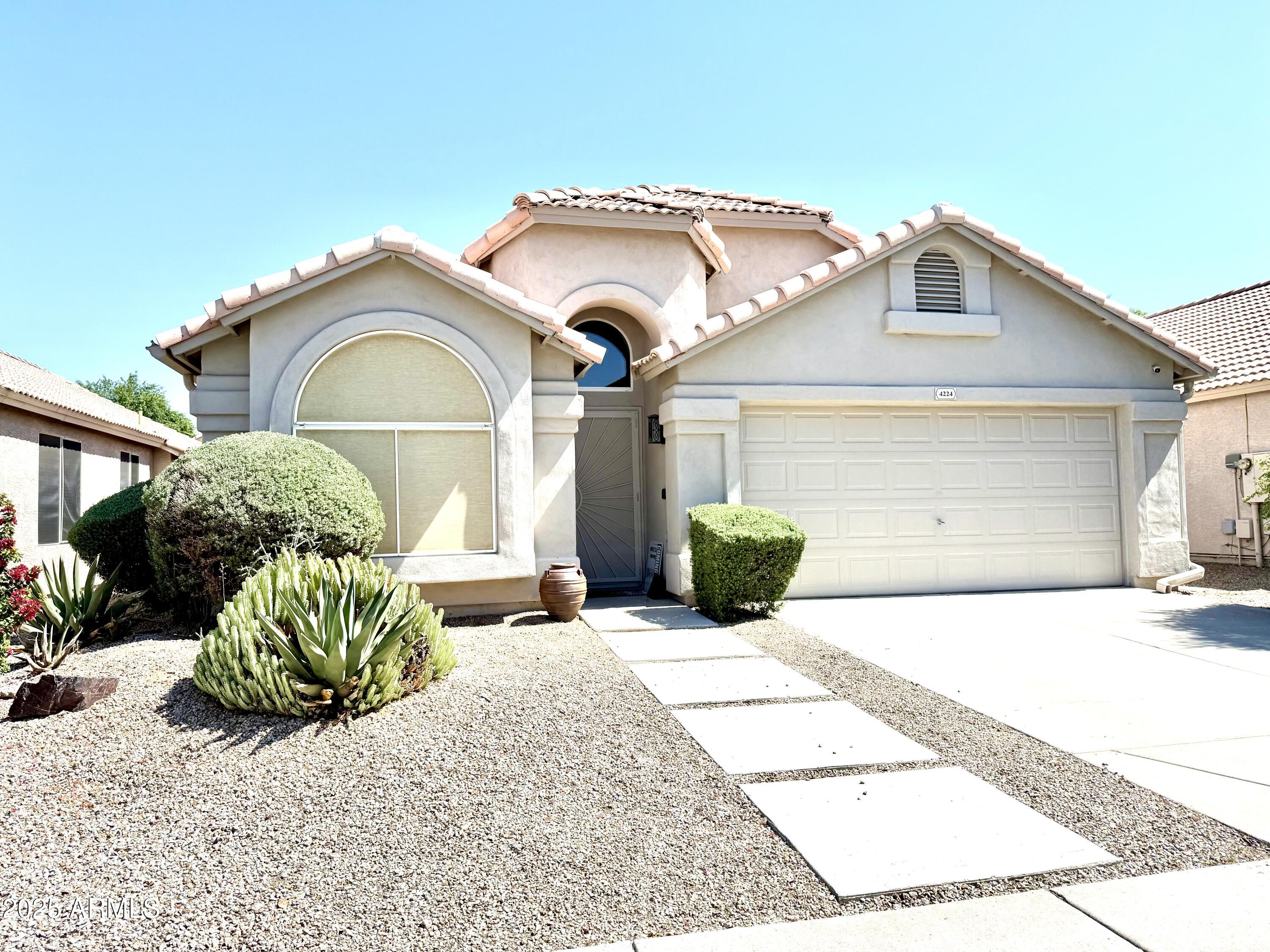 4224 E RENEE Drive