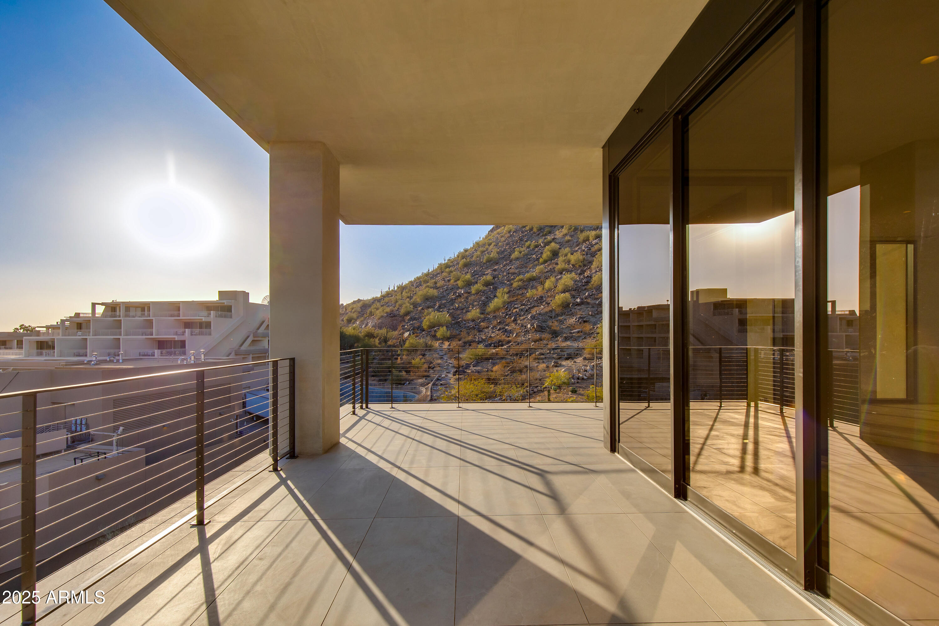 5000 N CAMELBACK RIDGE Drive, 301