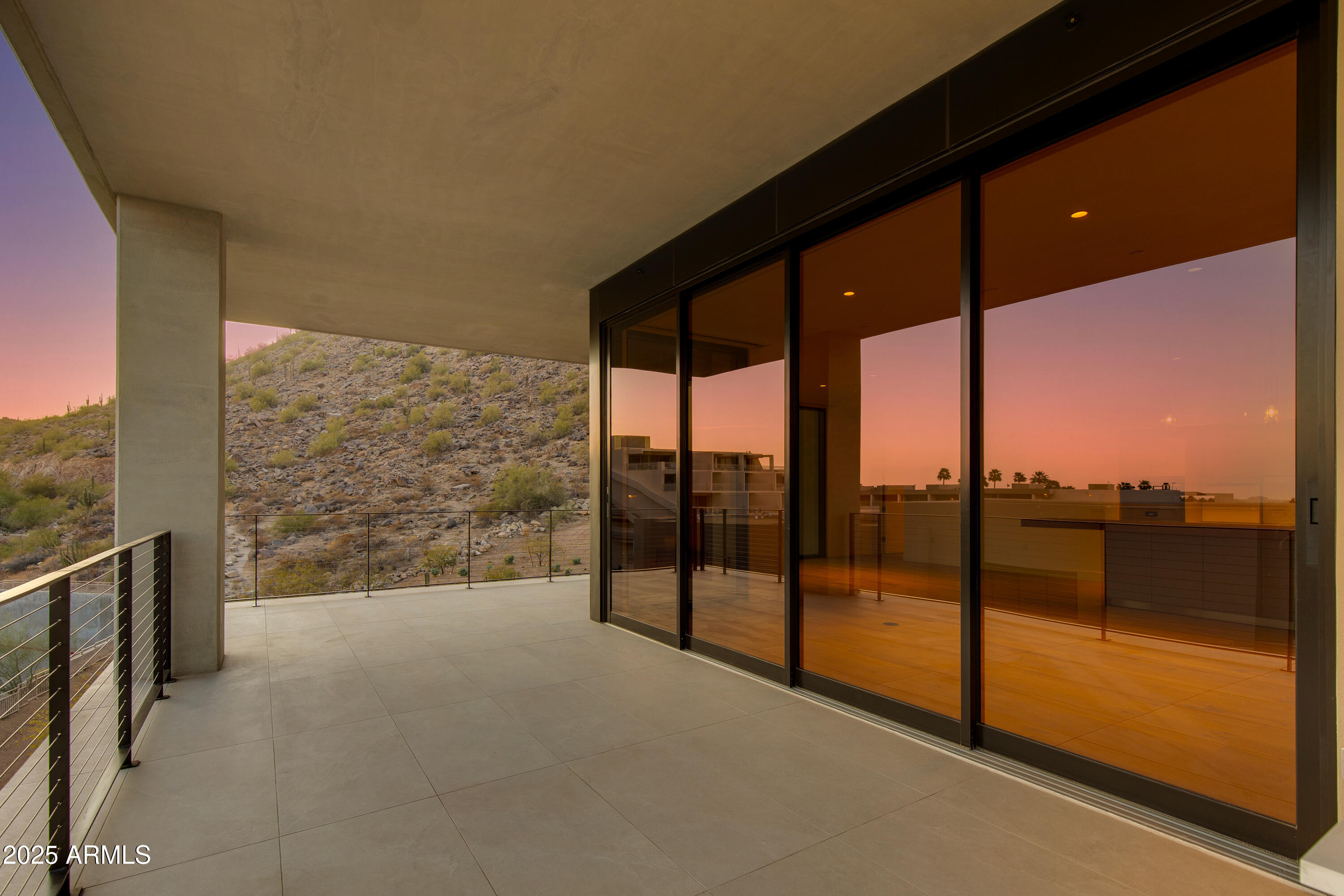 5000 N CAMELBACK RIDGE Drive, 301