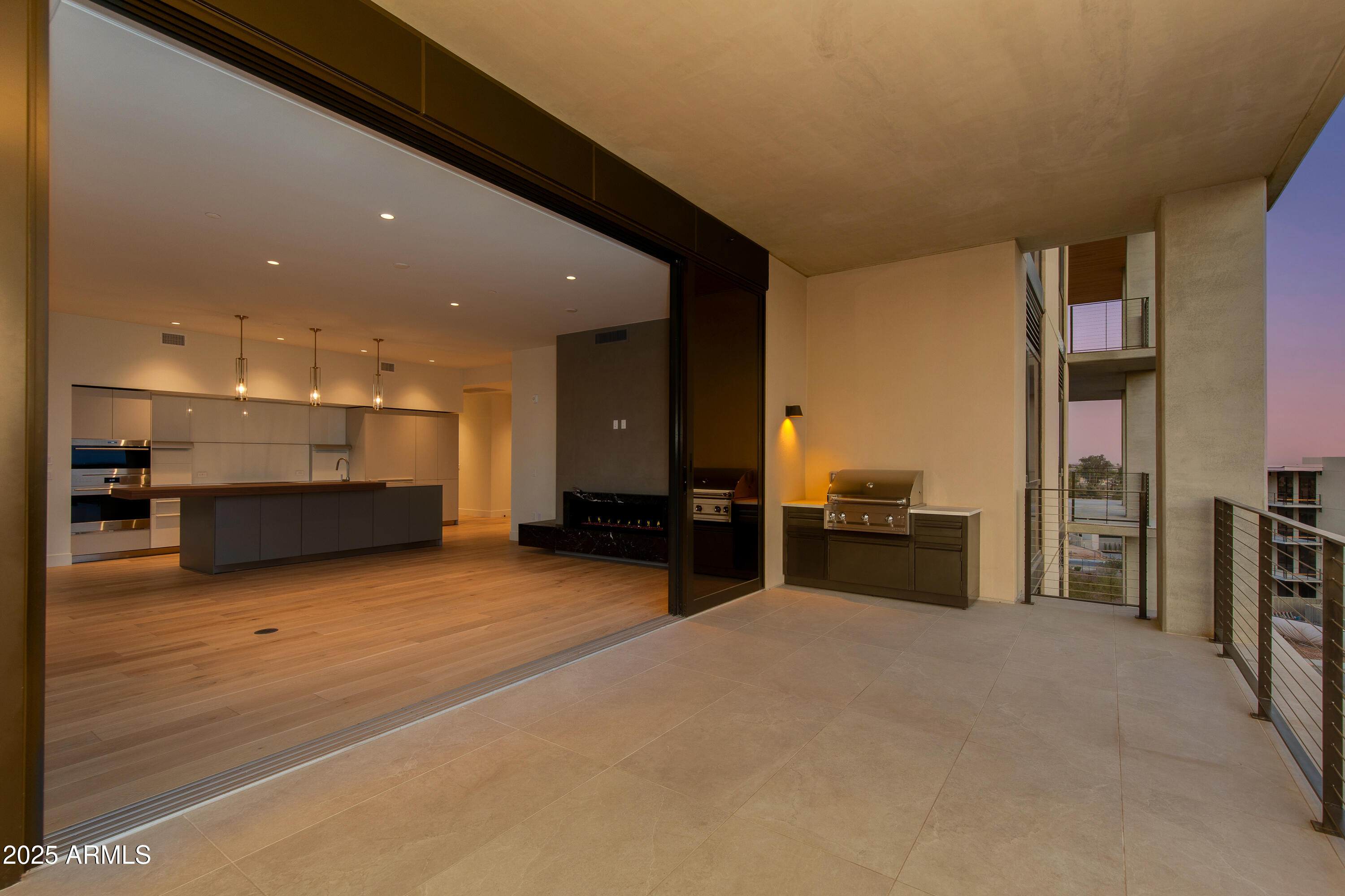 5000 N CAMELBACK RIDGE Drive, 301