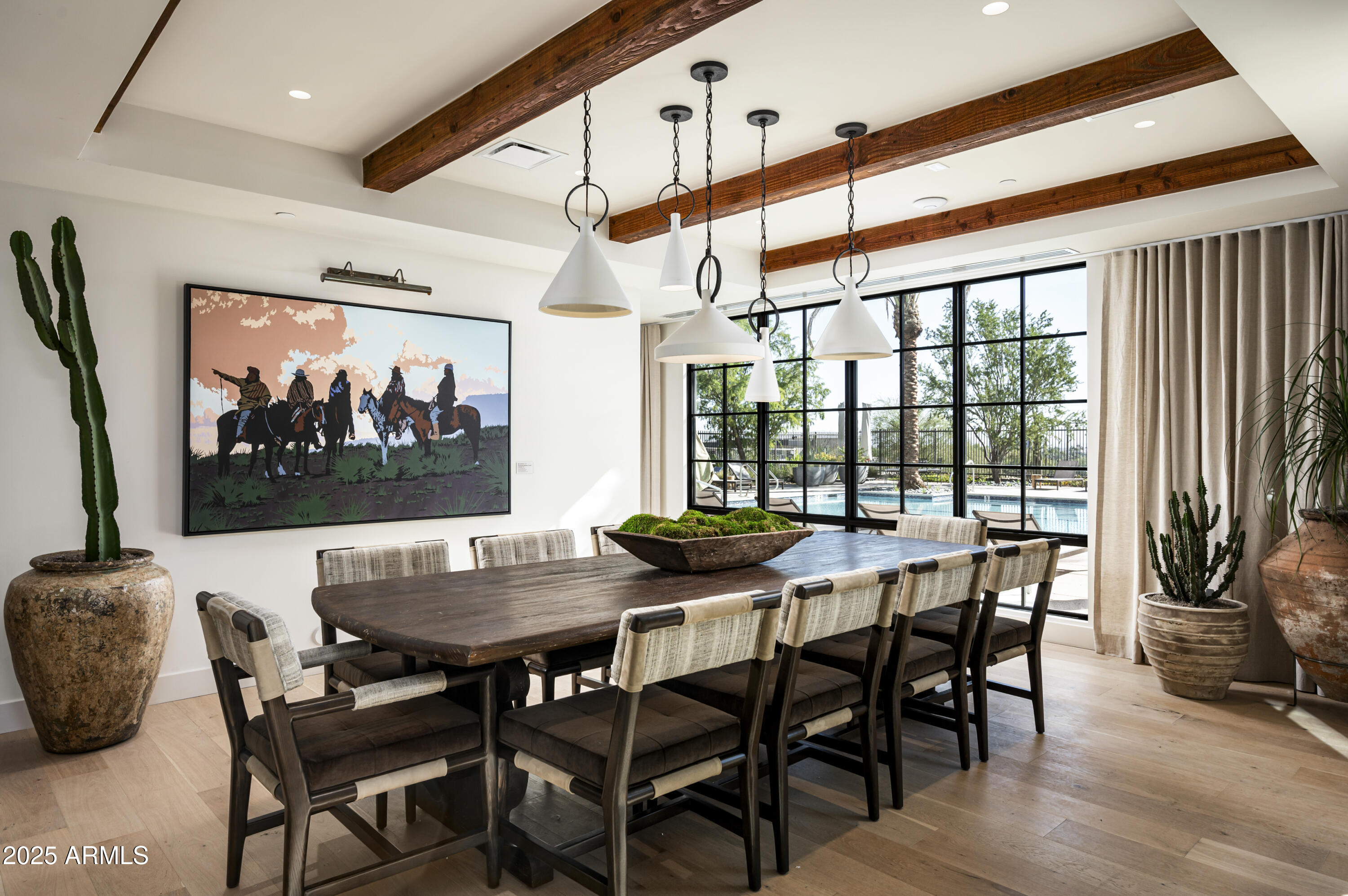 5000 N CAMELBACK RIDGE Drive, 301