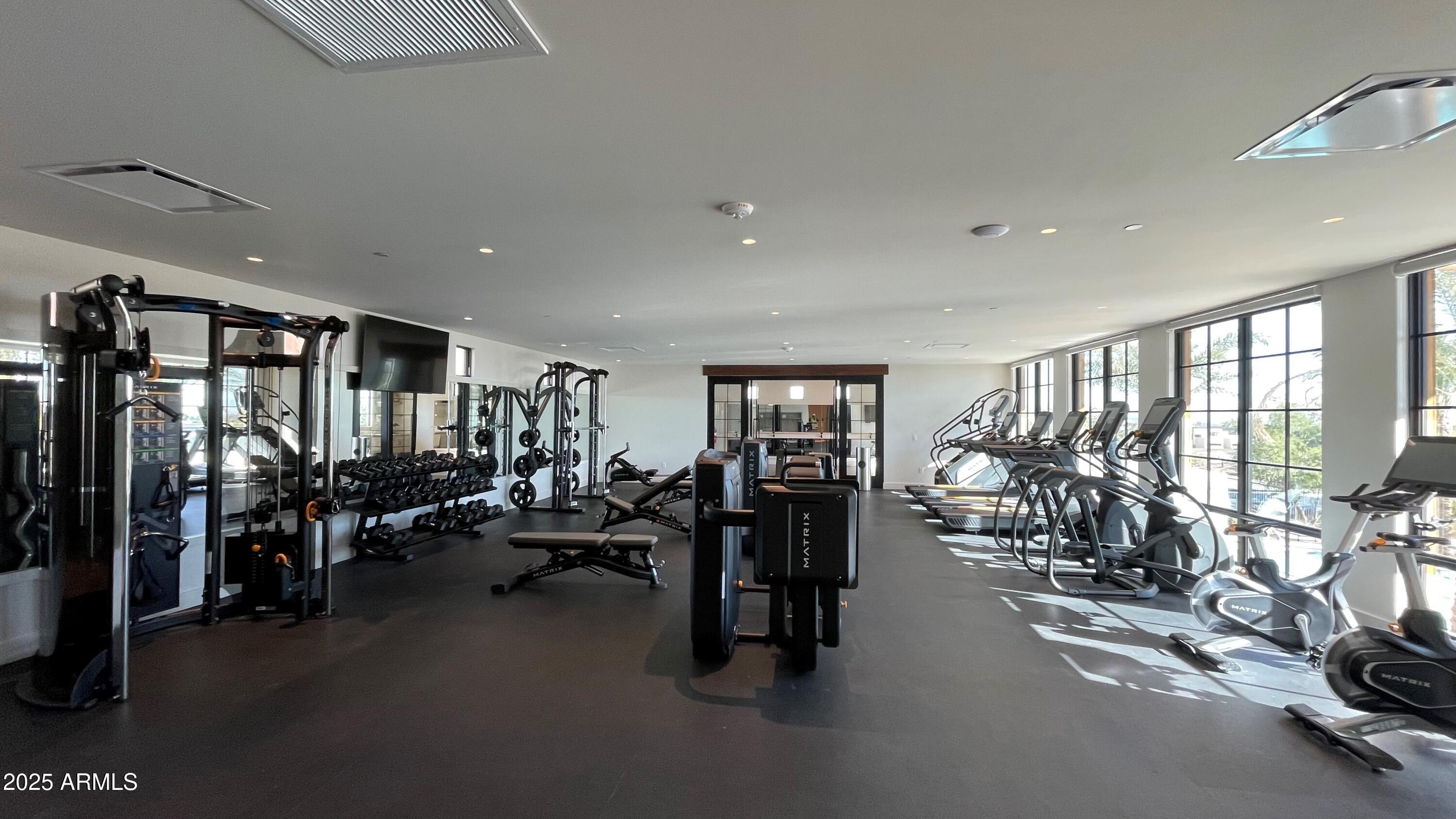 5000 N CAMELBACK RIDGE Drive, 301