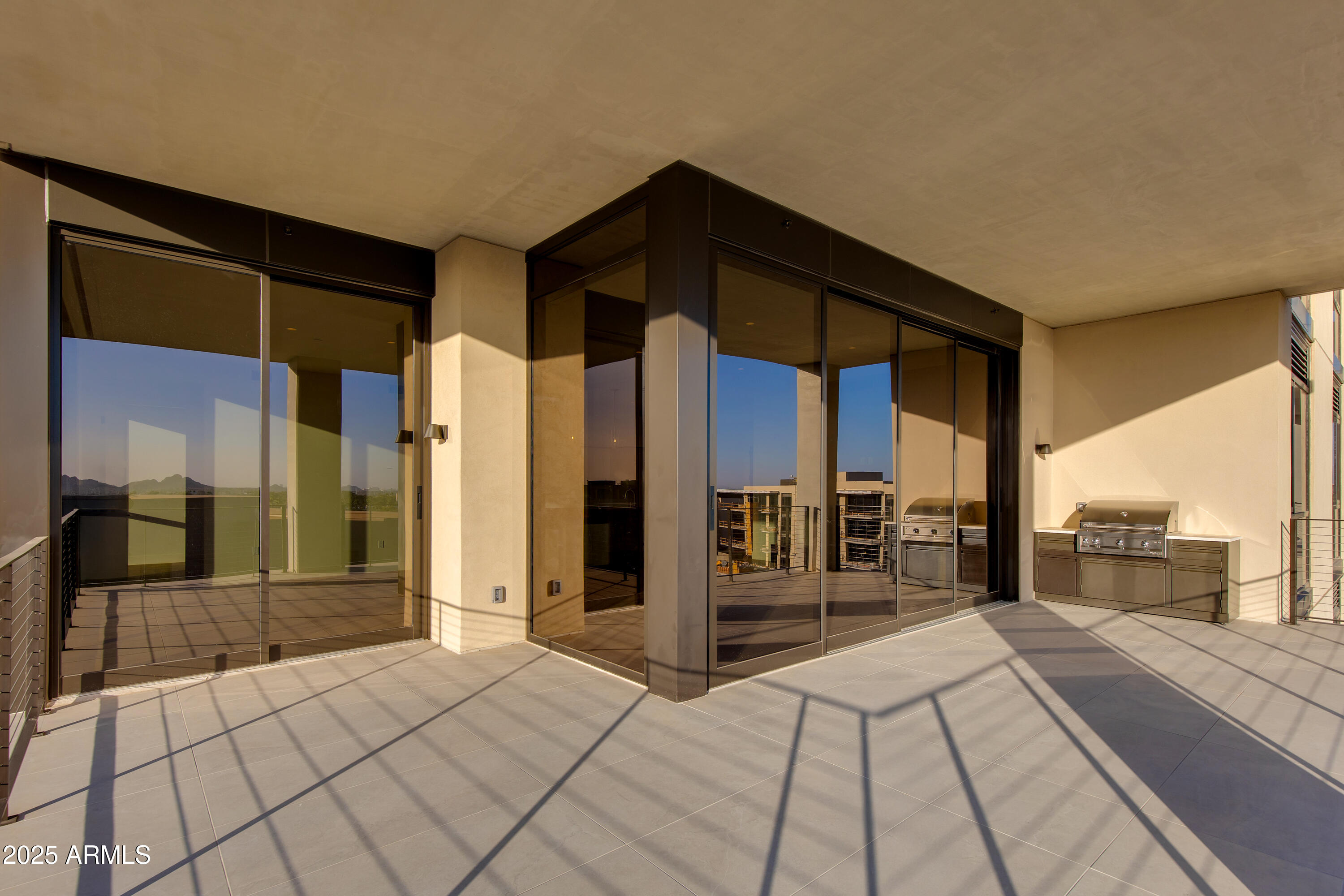 5000 N CAMELBACK RIDGE Drive, 301