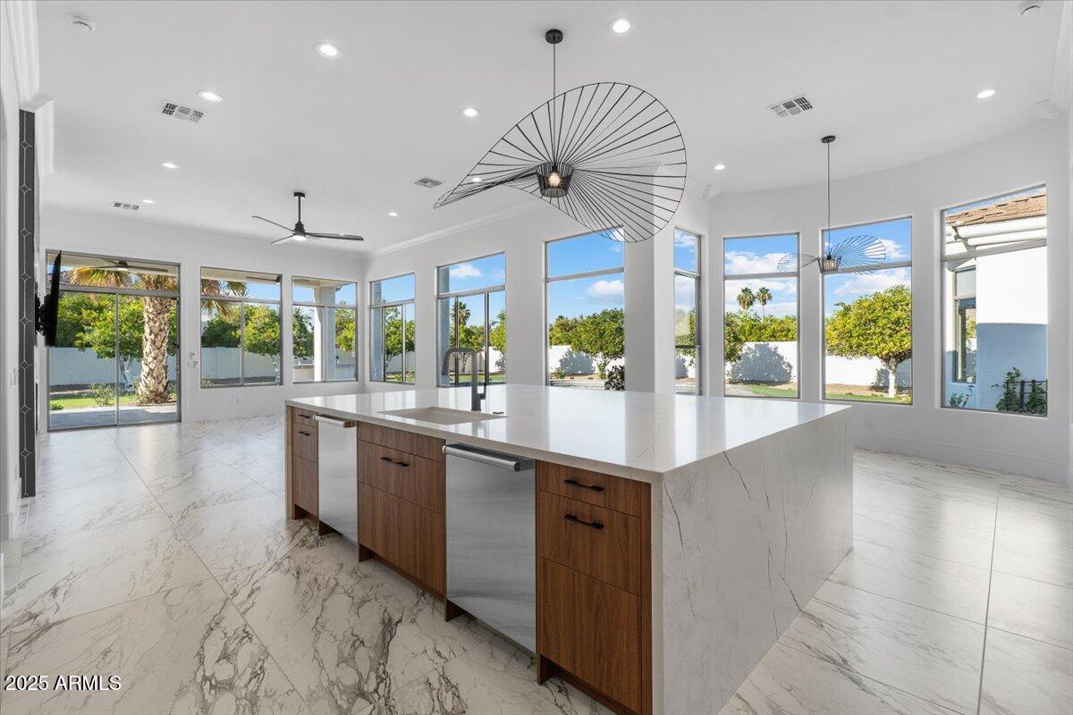 3354 E JAEGER Circle