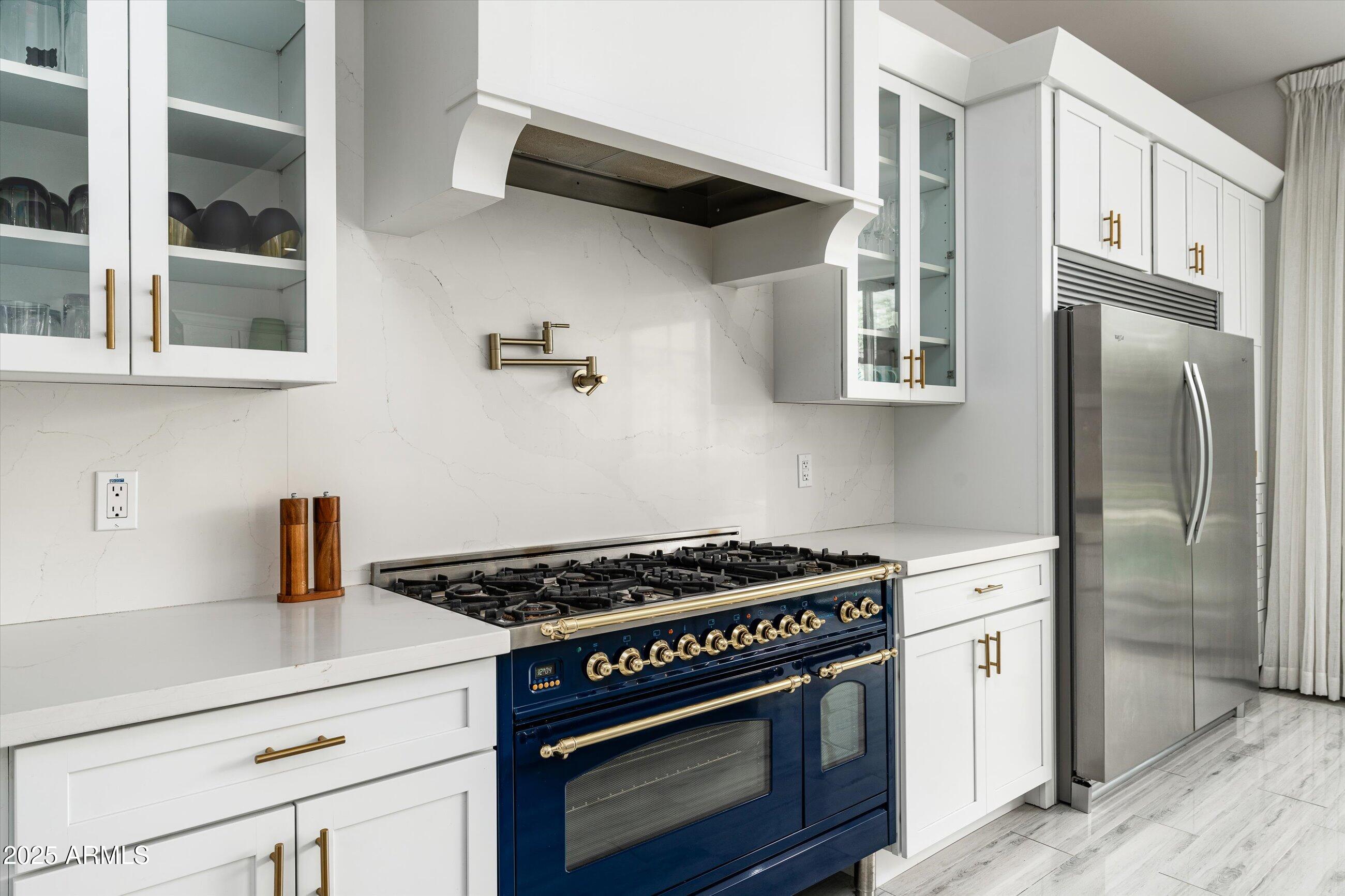 4219 N 41st Place