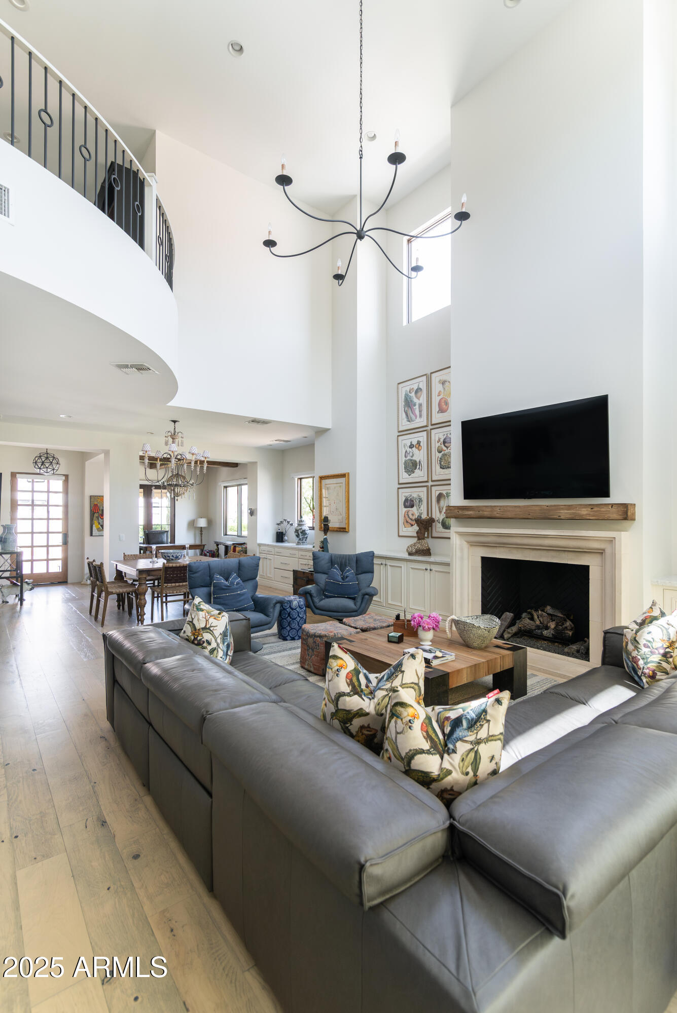 3511 N 39th Place