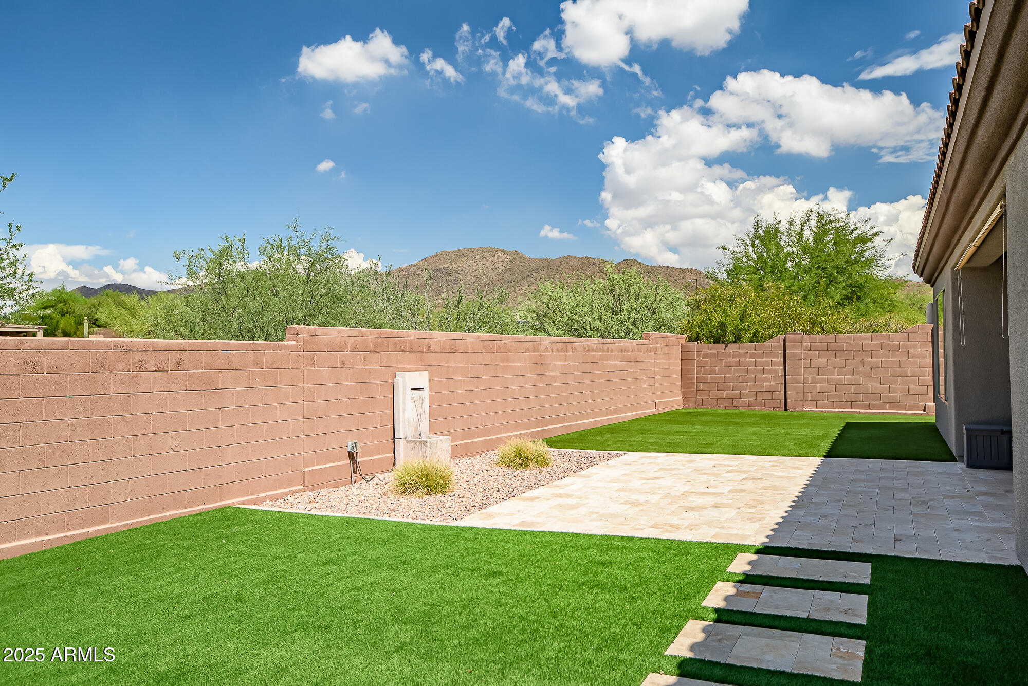 41318 N Bent Creek Way
