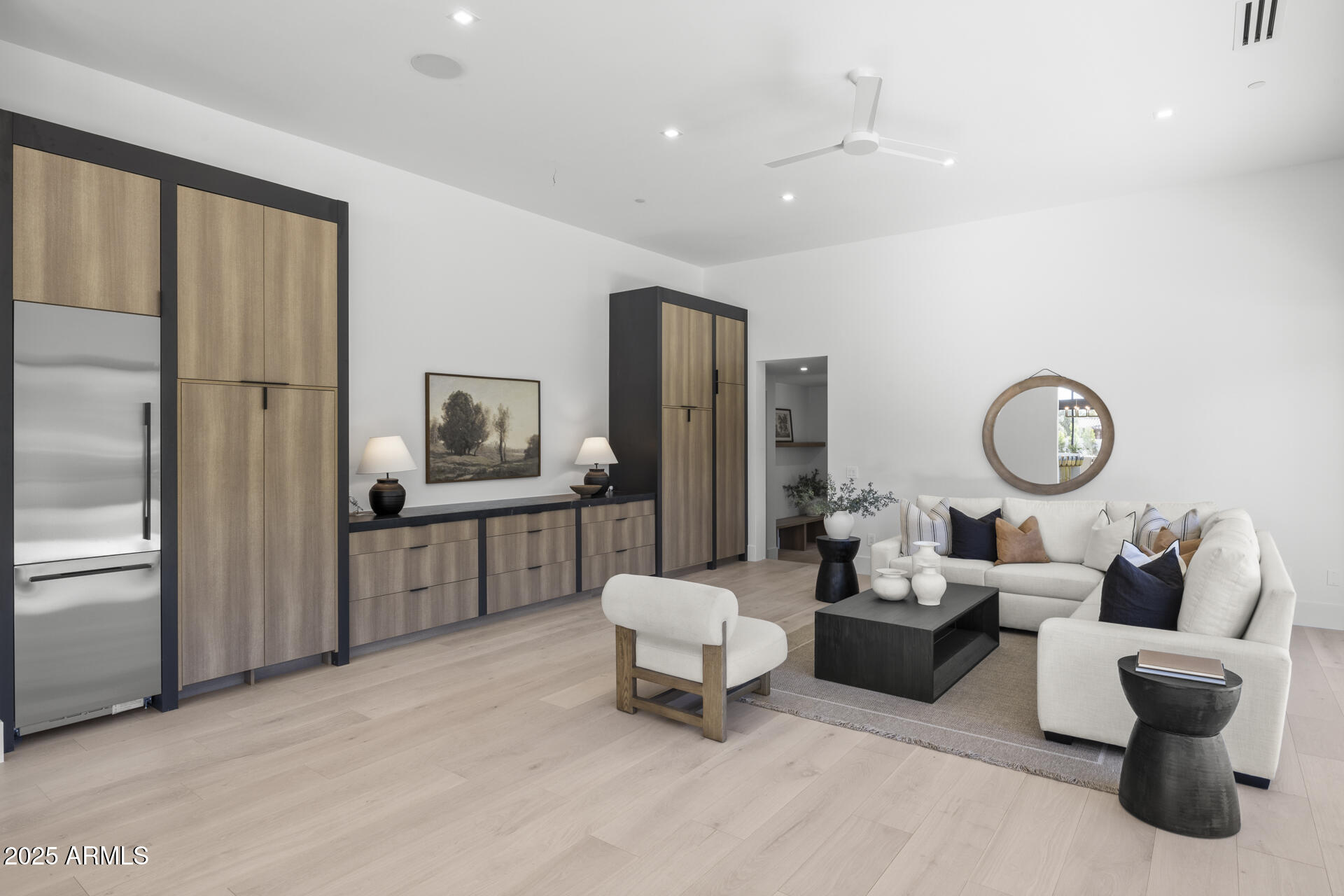 6601 E SAN MIGUEL Avenue, Paradise Valley