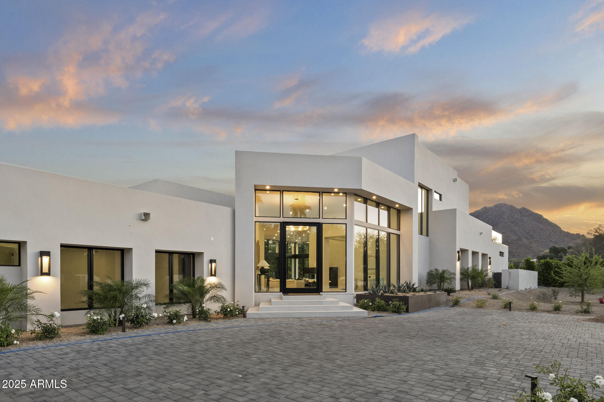 6601 E SAN MIGUEL Avenue, Paradise Valley