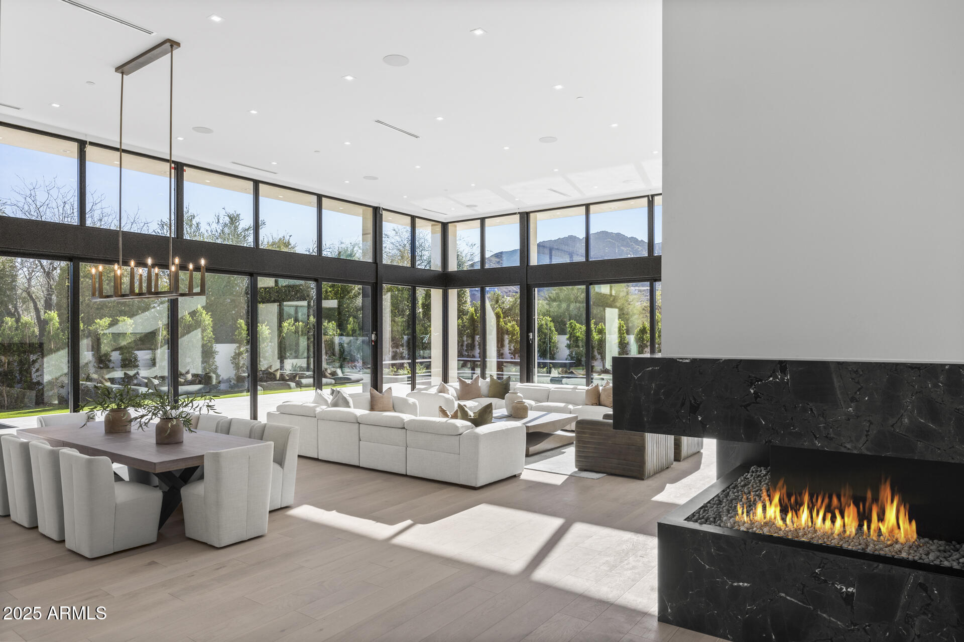 6601 E SAN MIGUEL Avenue, Paradise Valley