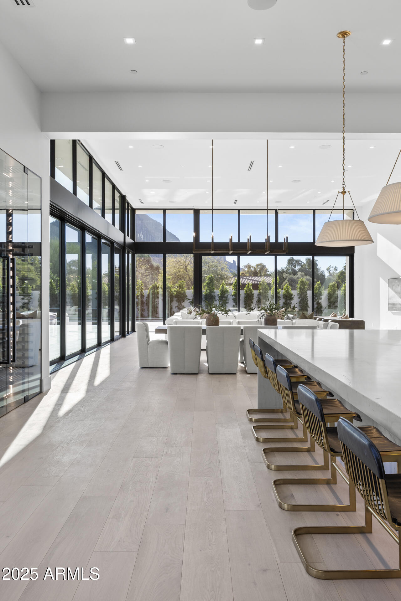 6601 E SAN MIGUEL Avenue, Paradise Valley