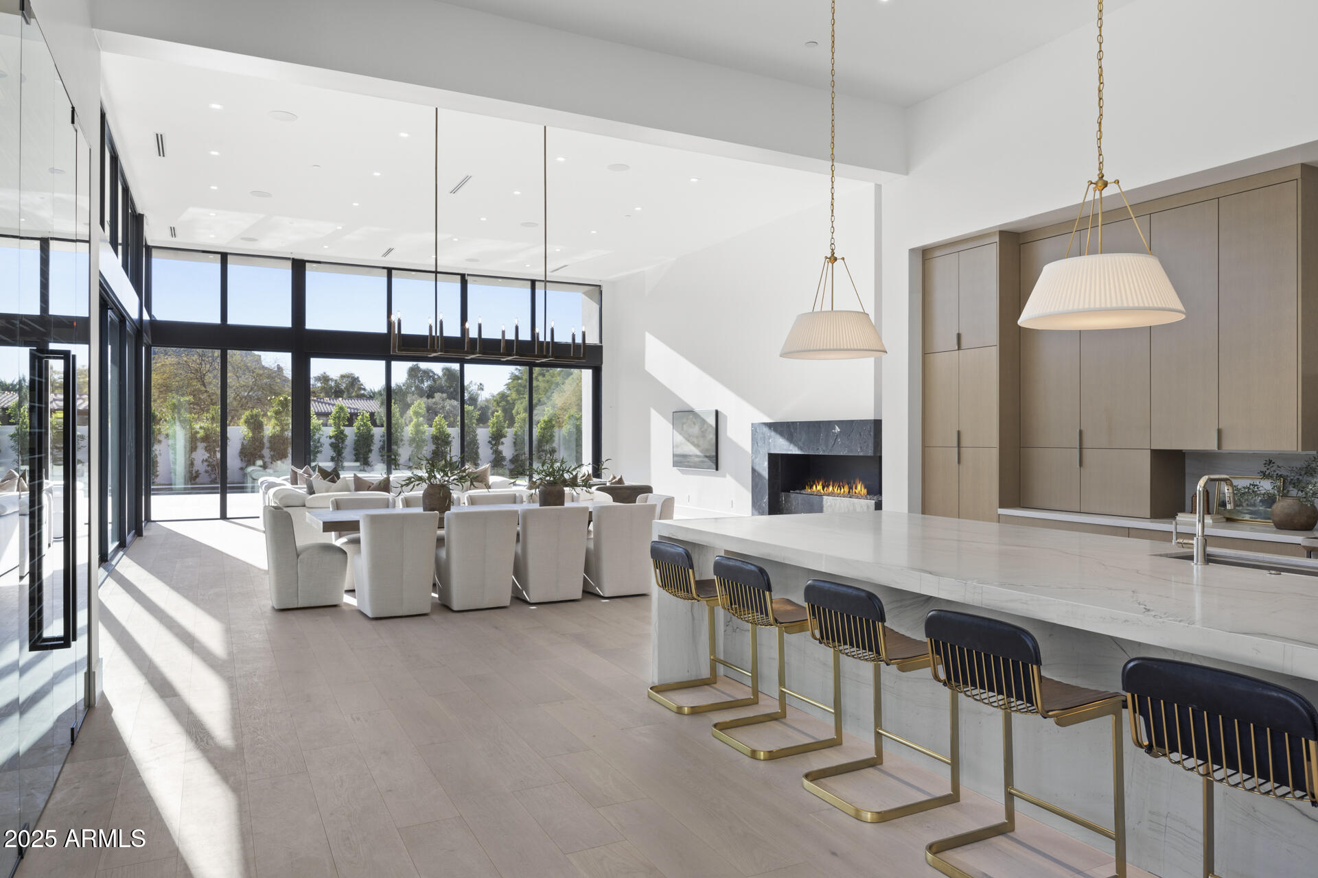 6601 E SAN MIGUEL Avenue, Paradise Valley