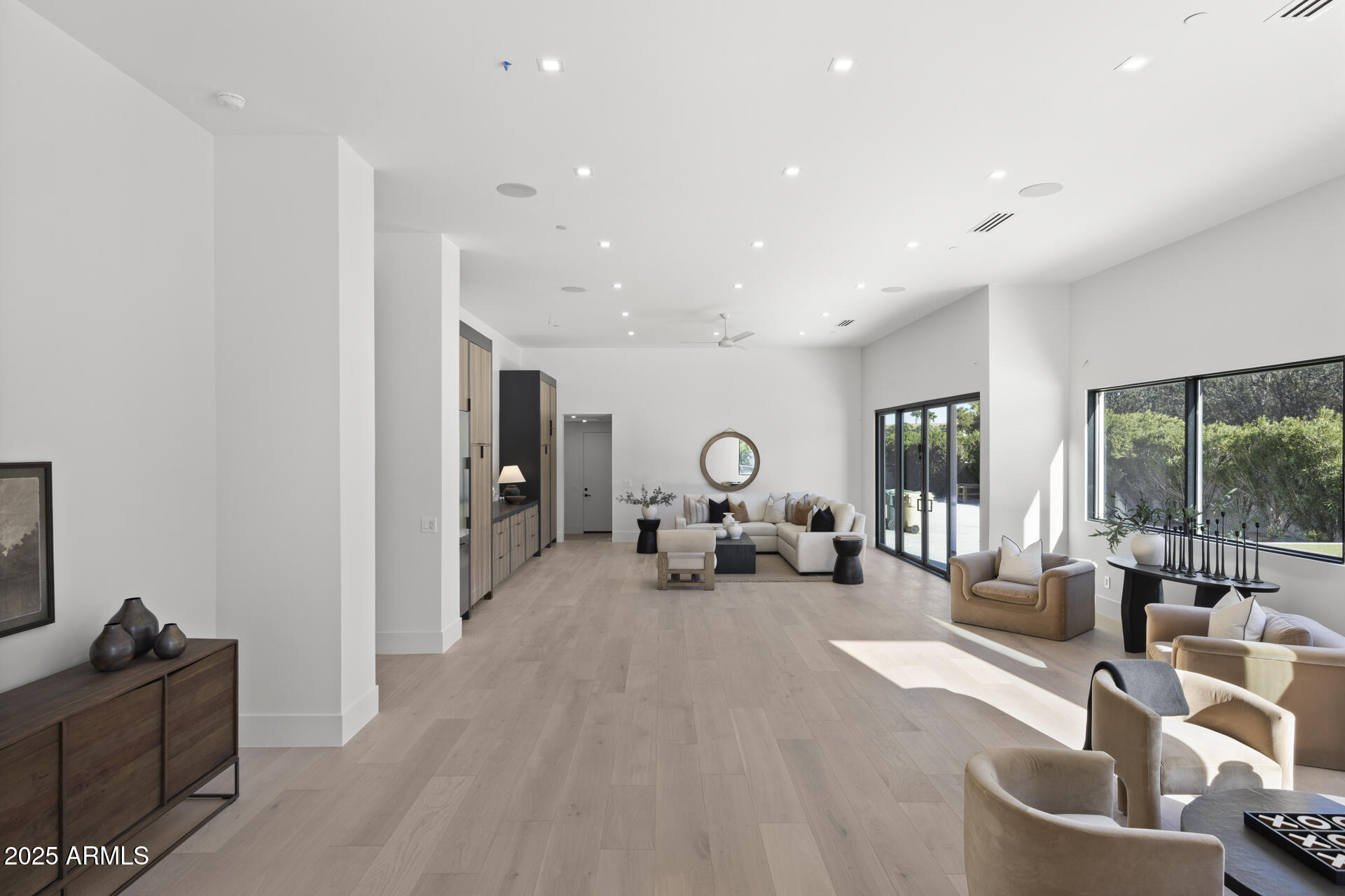 6601 E SAN MIGUEL Avenue, Paradise Valley