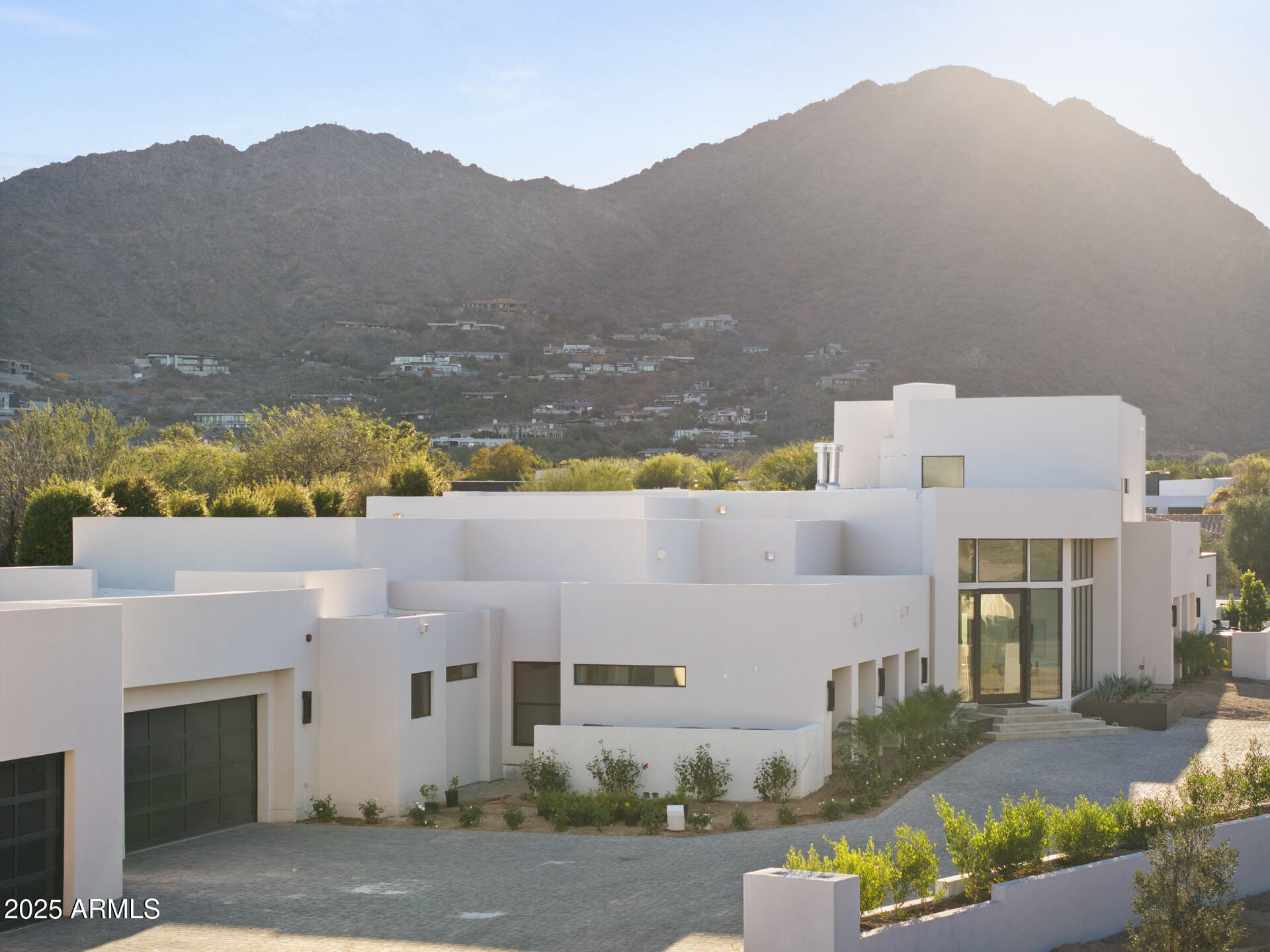 6601 E SAN MIGUEL Avenue, Paradise Valley