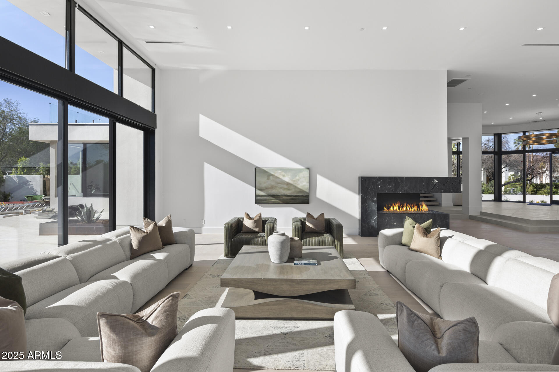 6601 E SAN MIGUEL Avenue, Paradise Valley