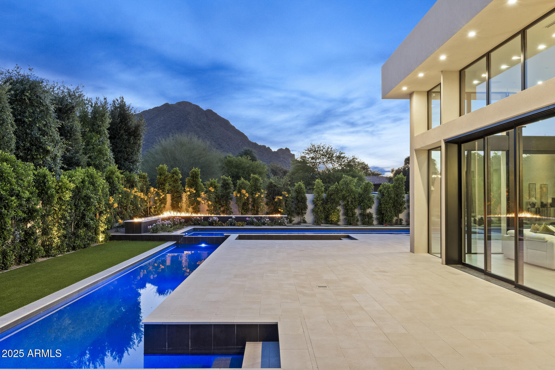 6601 E SAN MIGUEL Avenue, Paradise Valley