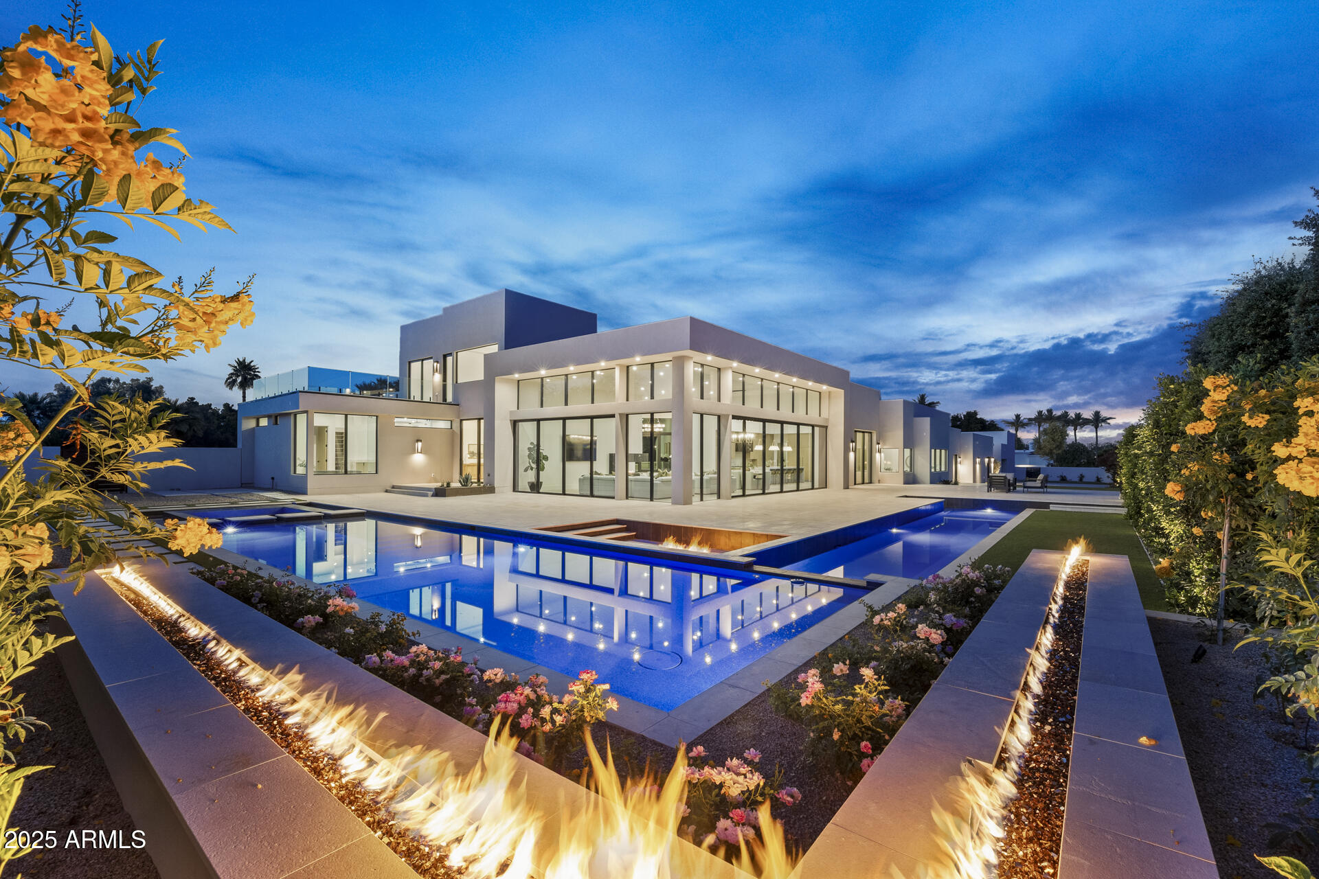 6601 E SAN MIGUEL Avenue, Paradise Valley