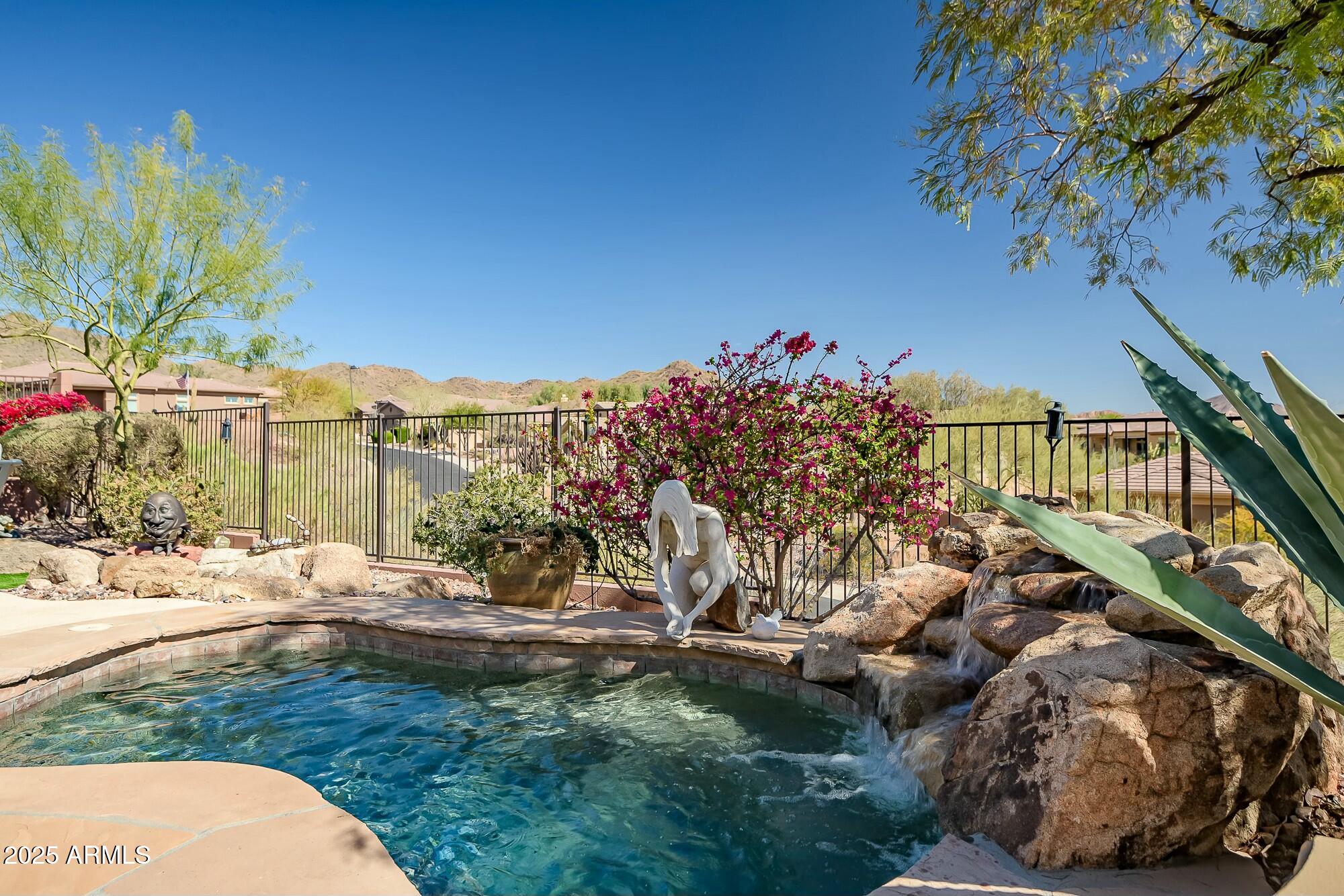 41515 N Laurel Valley Way