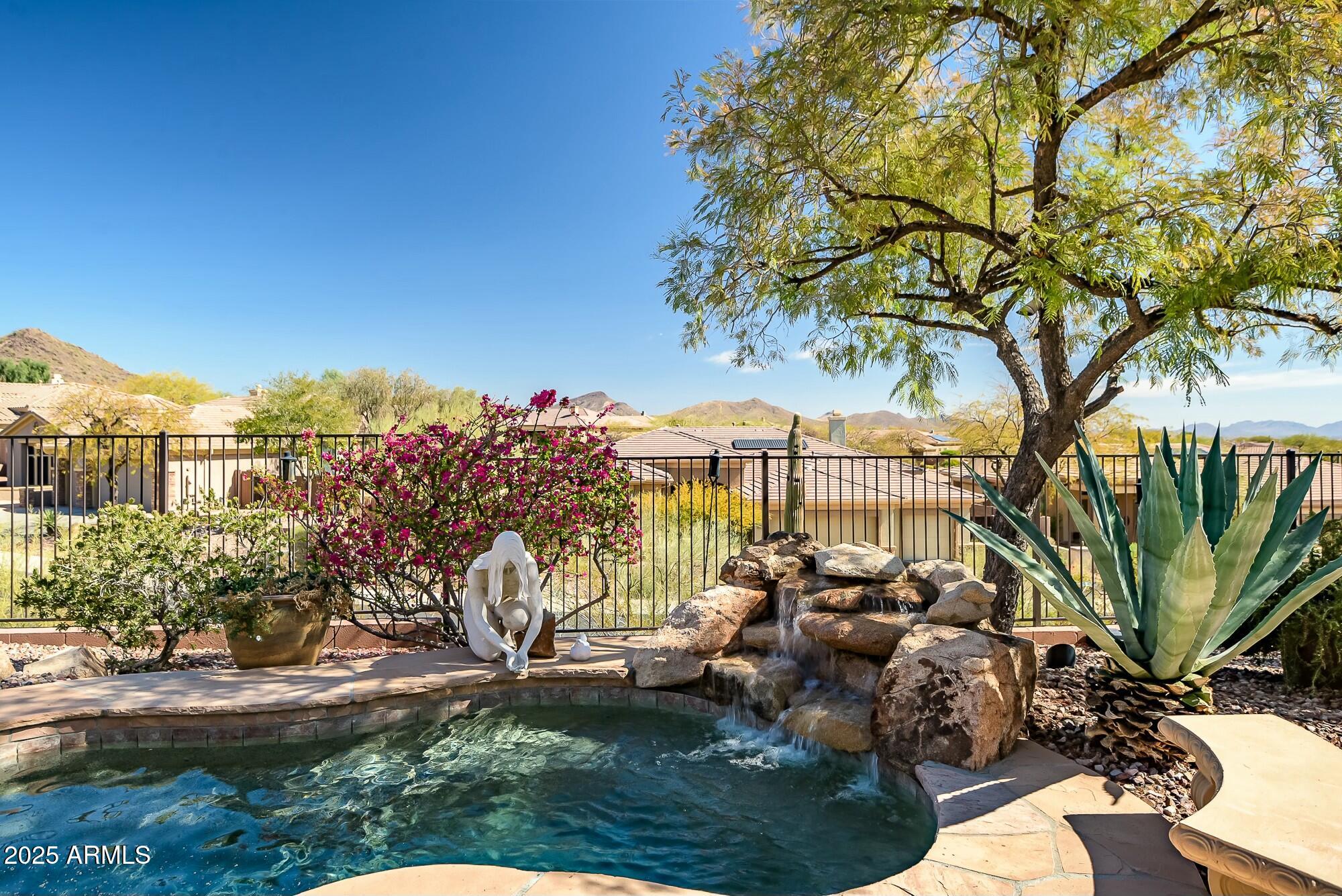41515 N Laurel Valley Way