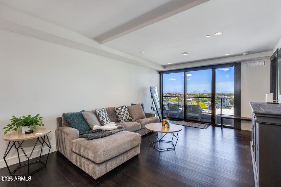 4422 N 75TH Street 7013