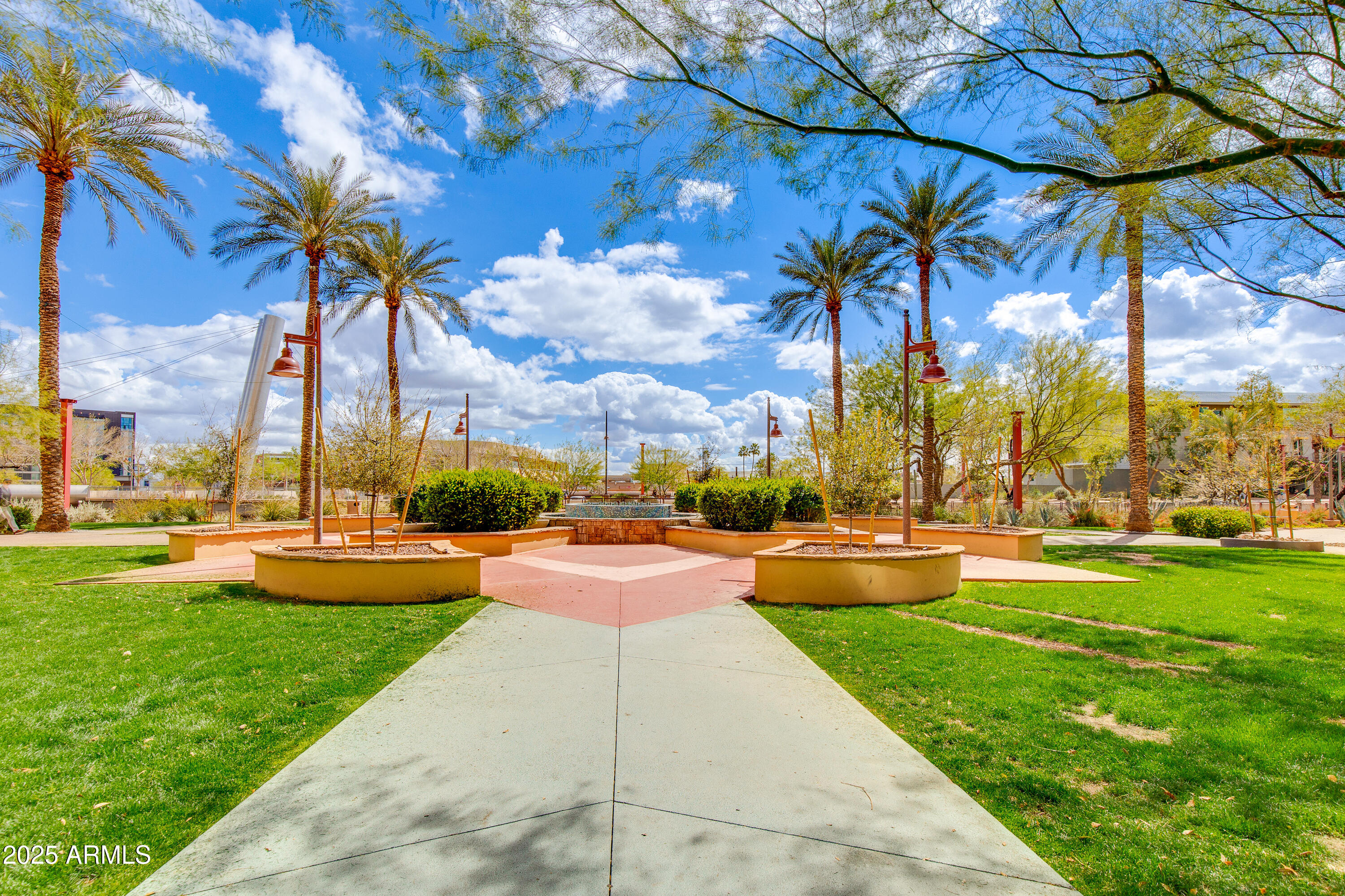 7181 E CAMELBACK Road 208