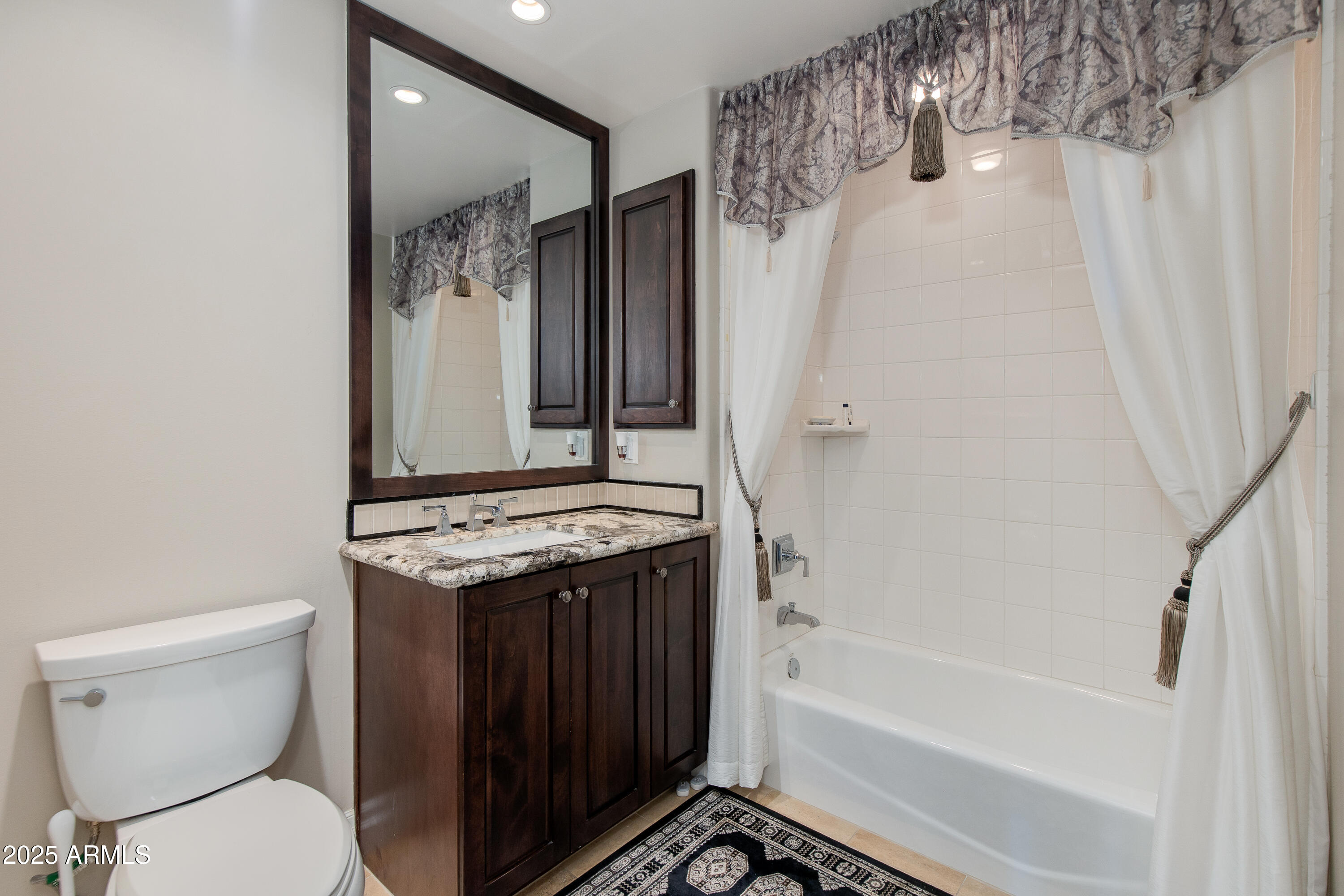 7181 E CAMELBACK Road 208