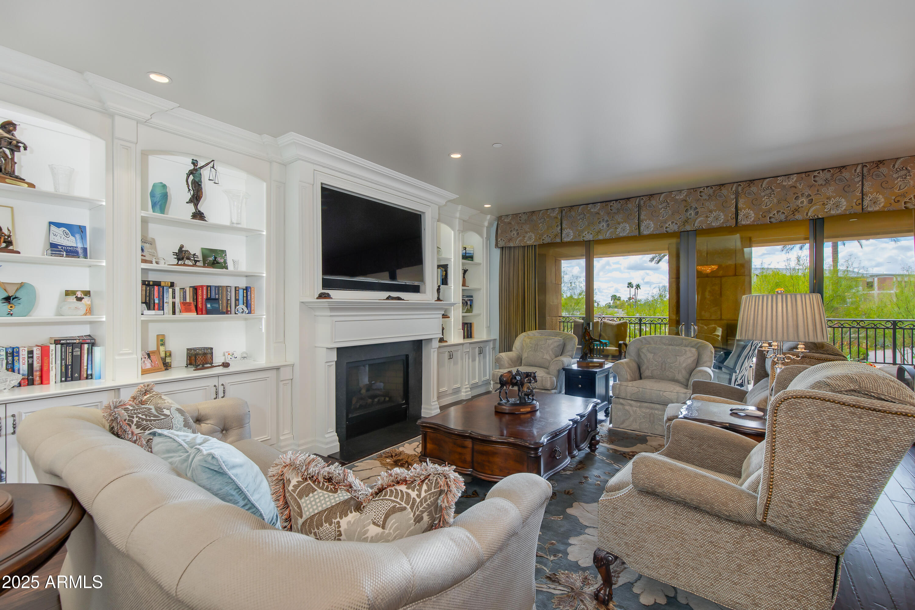 7181 E CAMELBACK Road 208