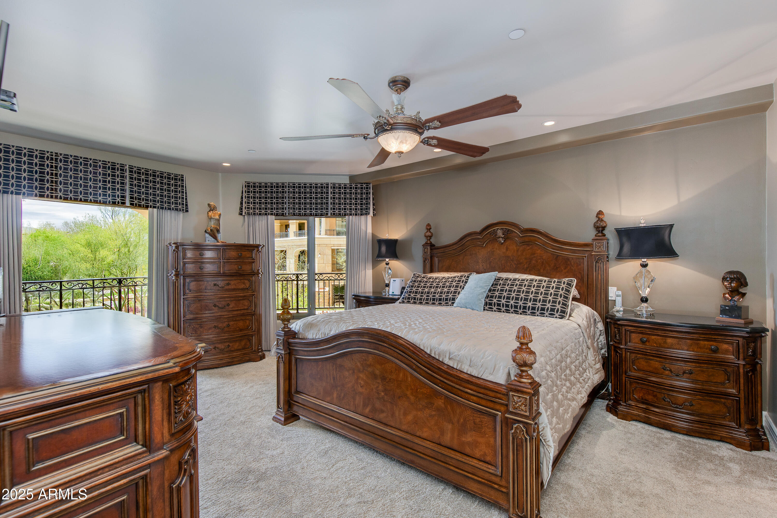 7181 E CAMELBACK Road 208