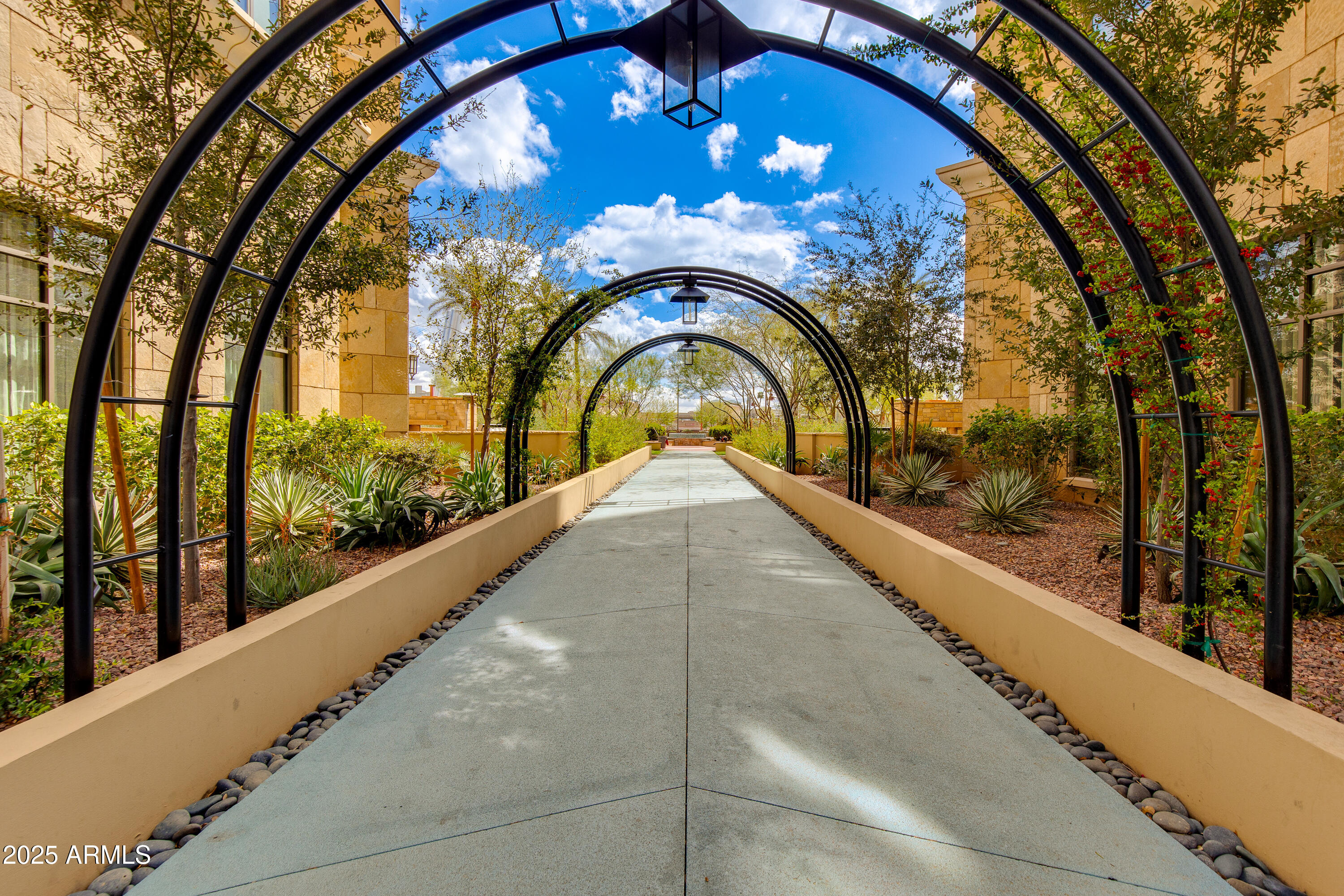 7181 E CAMELBACK Road 208