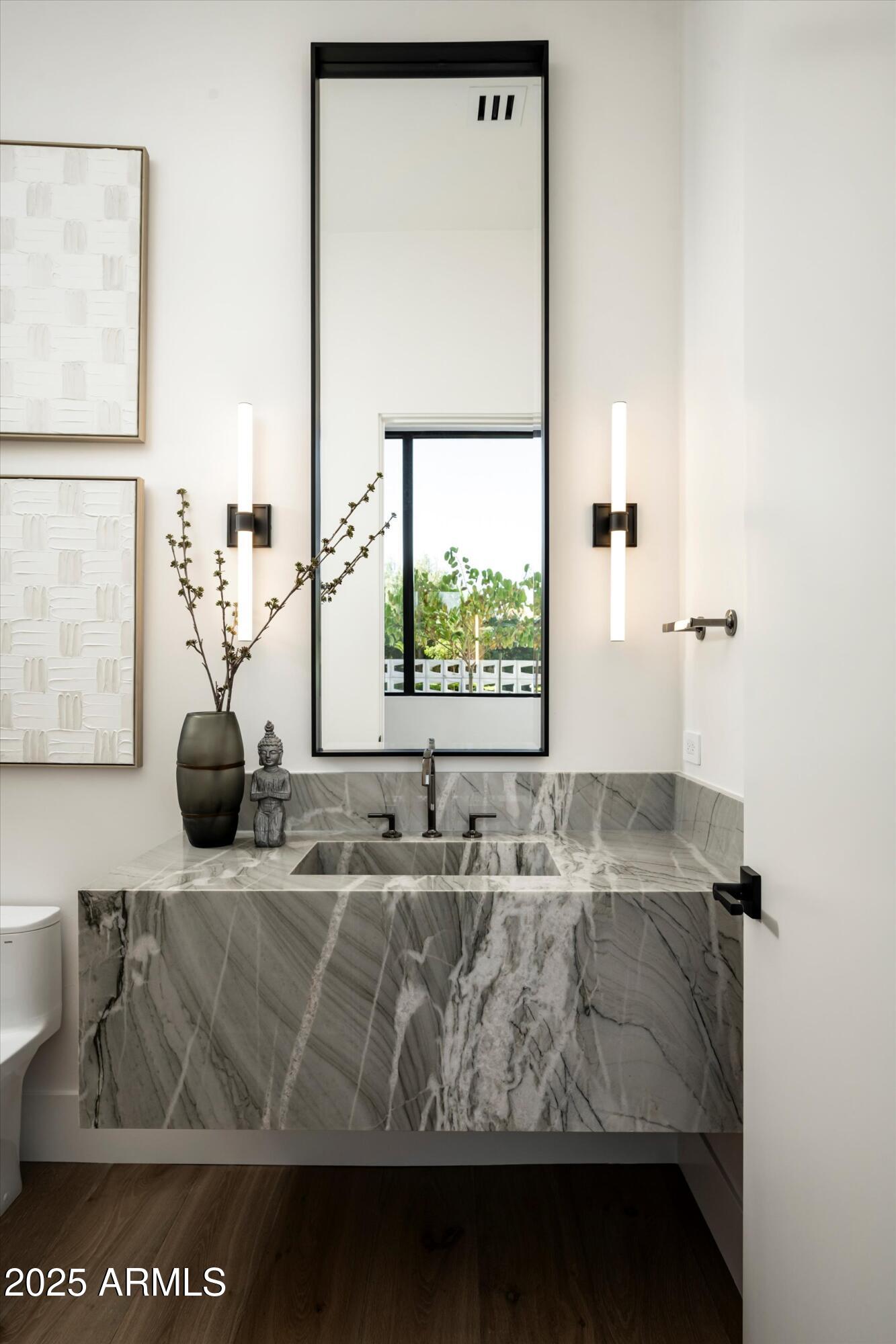 6748 E BERNEIL Lane, Paradise Valley