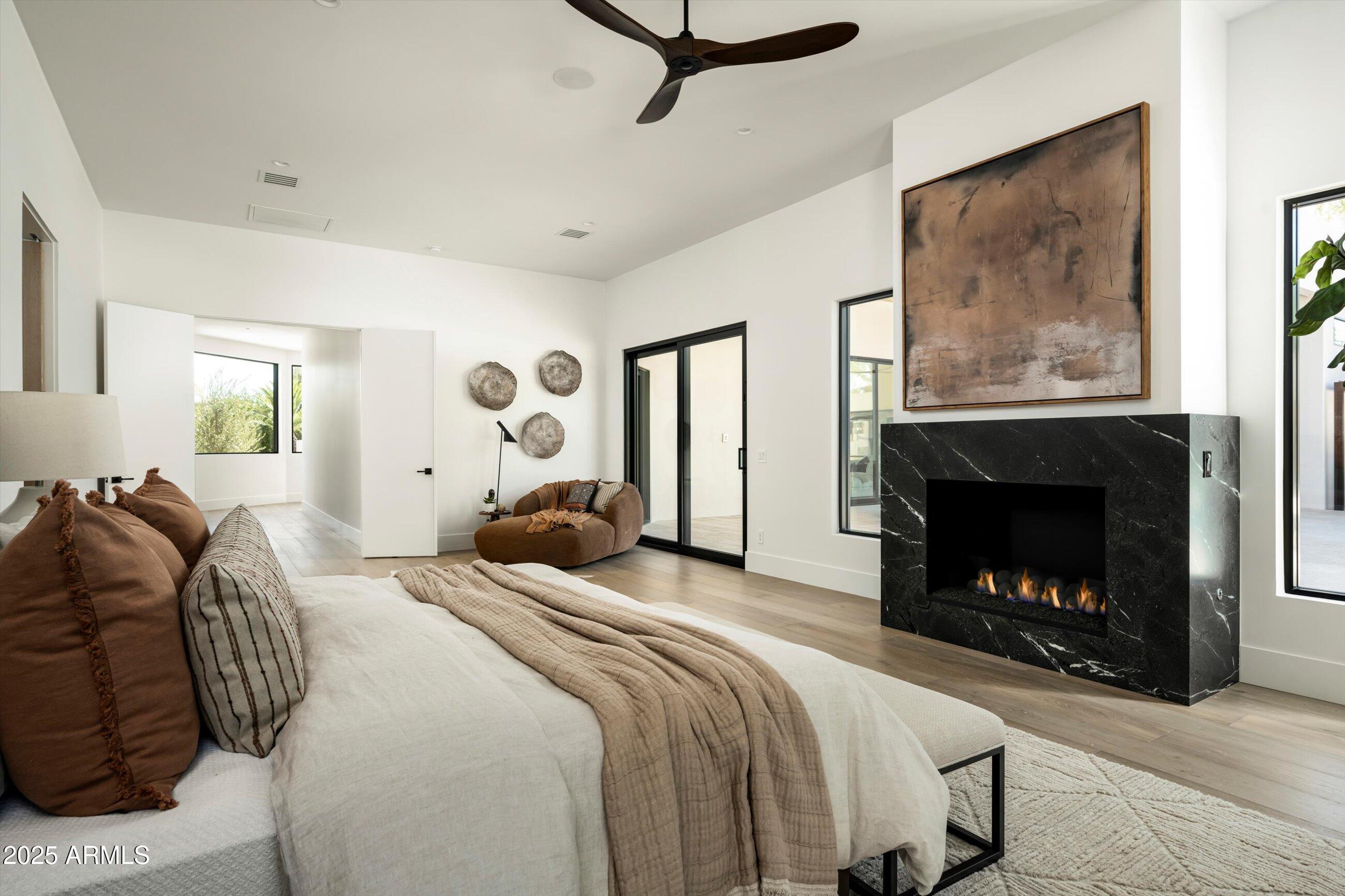 6748 E BERNEIL Lane, Paradise Valley