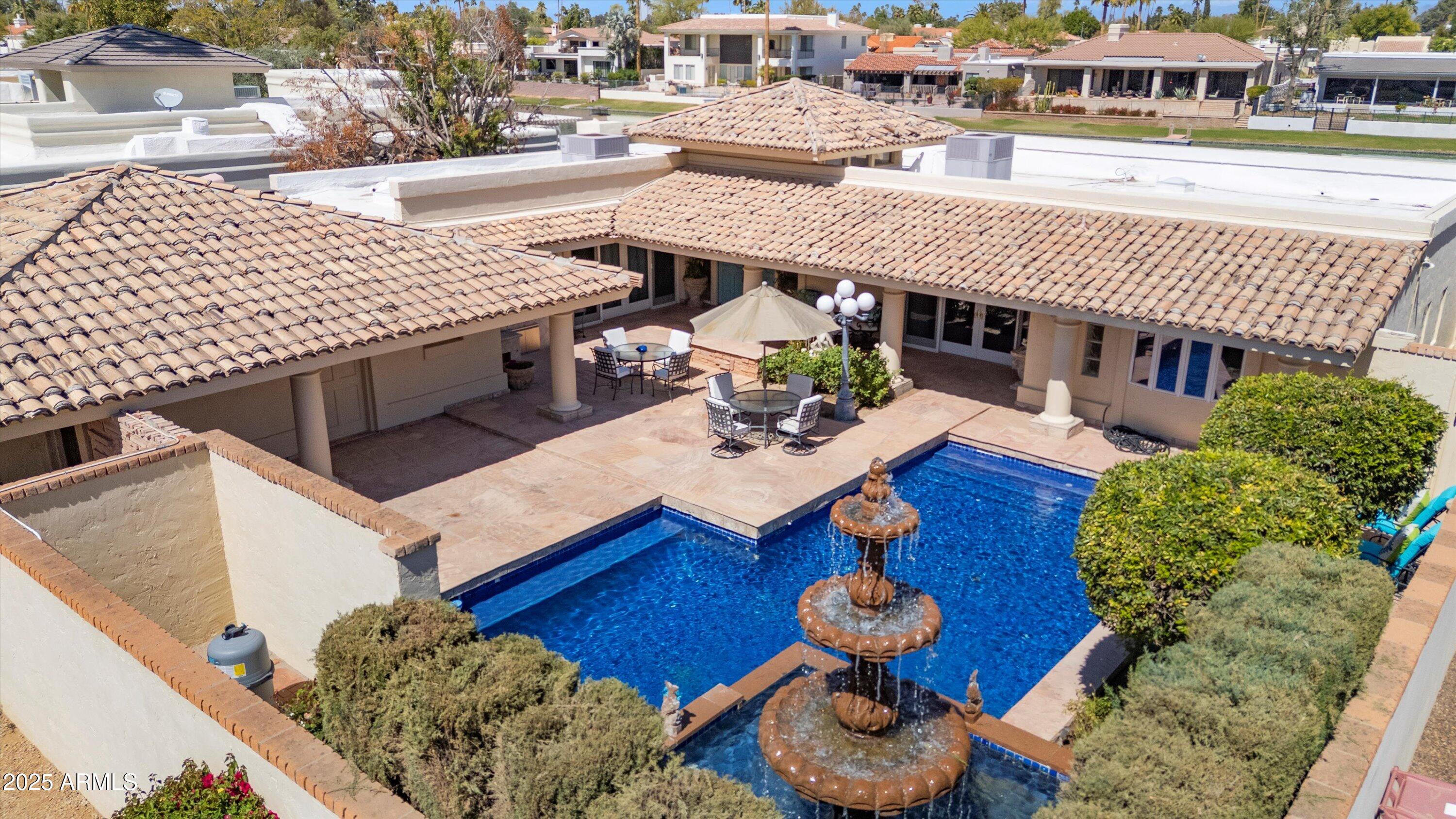 8156 E DEL CAPITAN Drive, Scottsdale