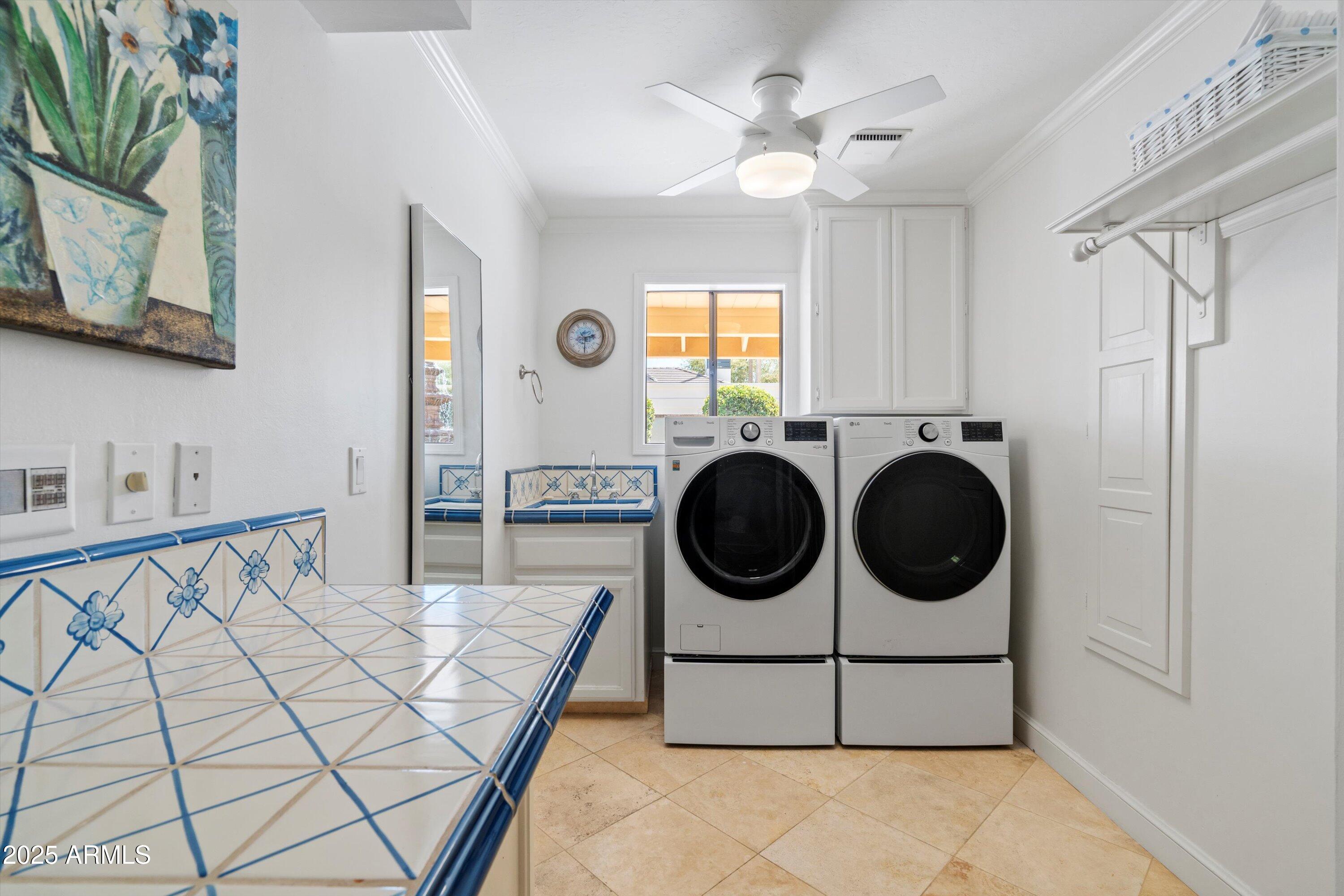 8156 E DEL CAPITAN Drive, Scottsdale