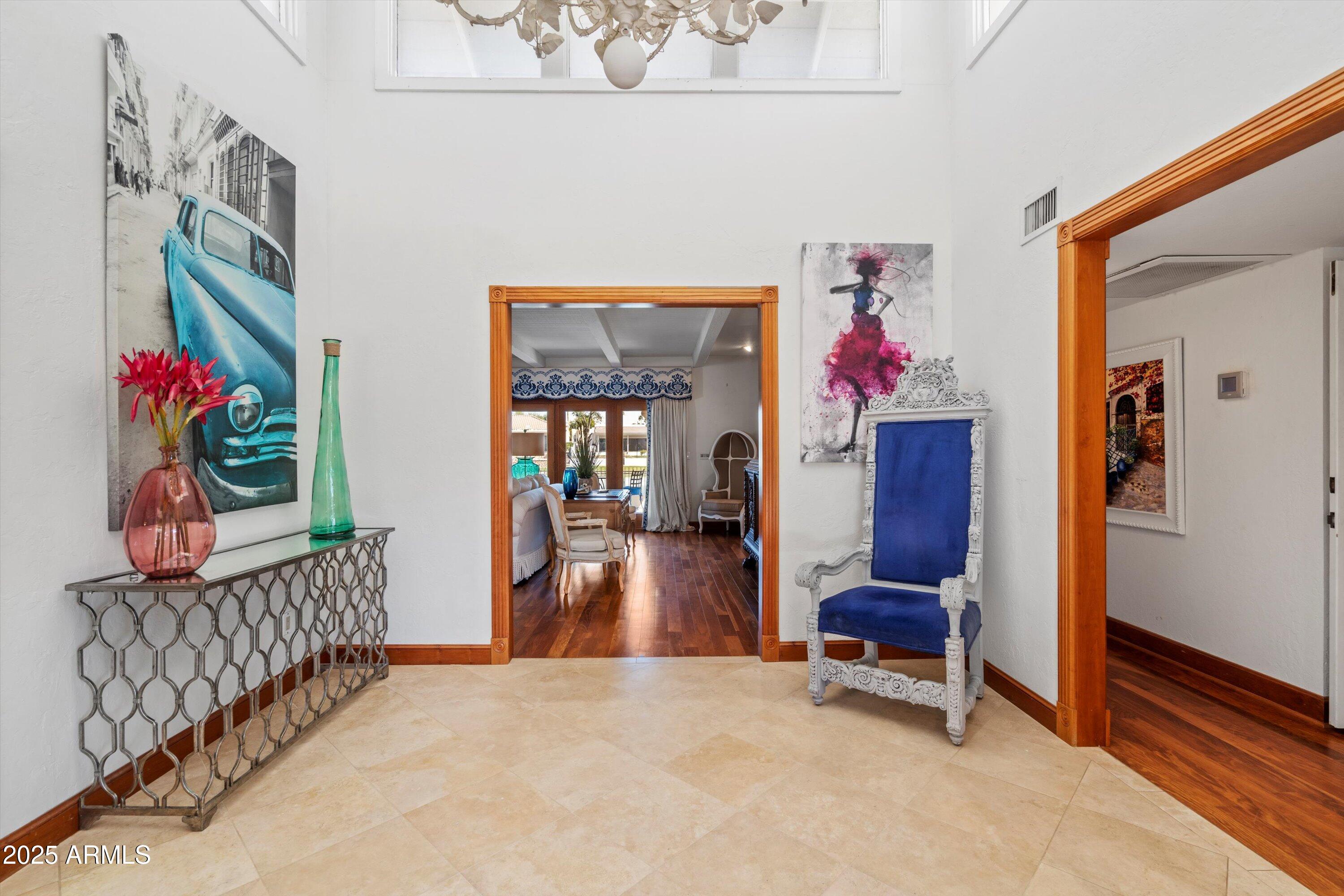 8156 E DEL CAPITAN Drive, Scottsdale