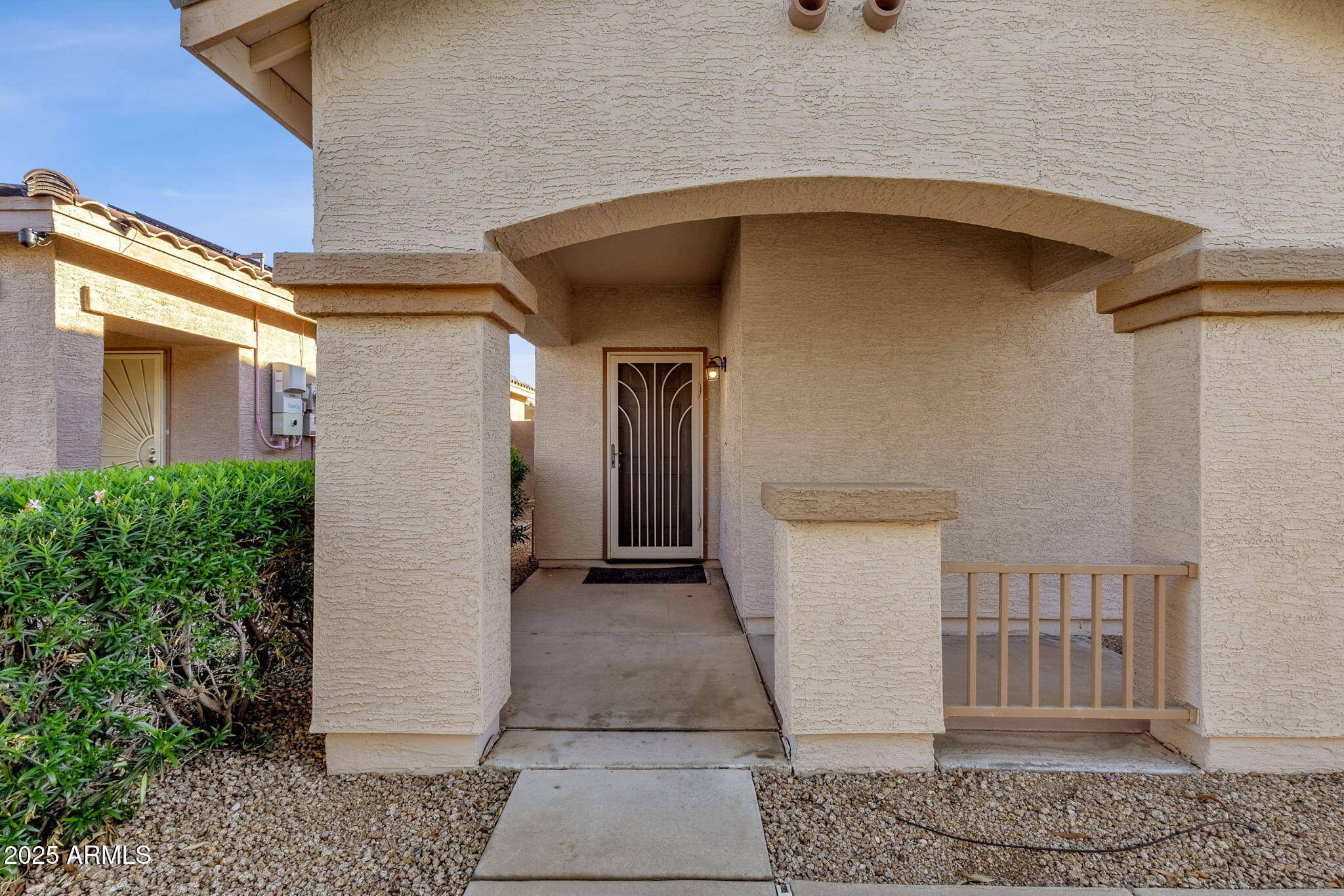 8941 E Shangri La Road